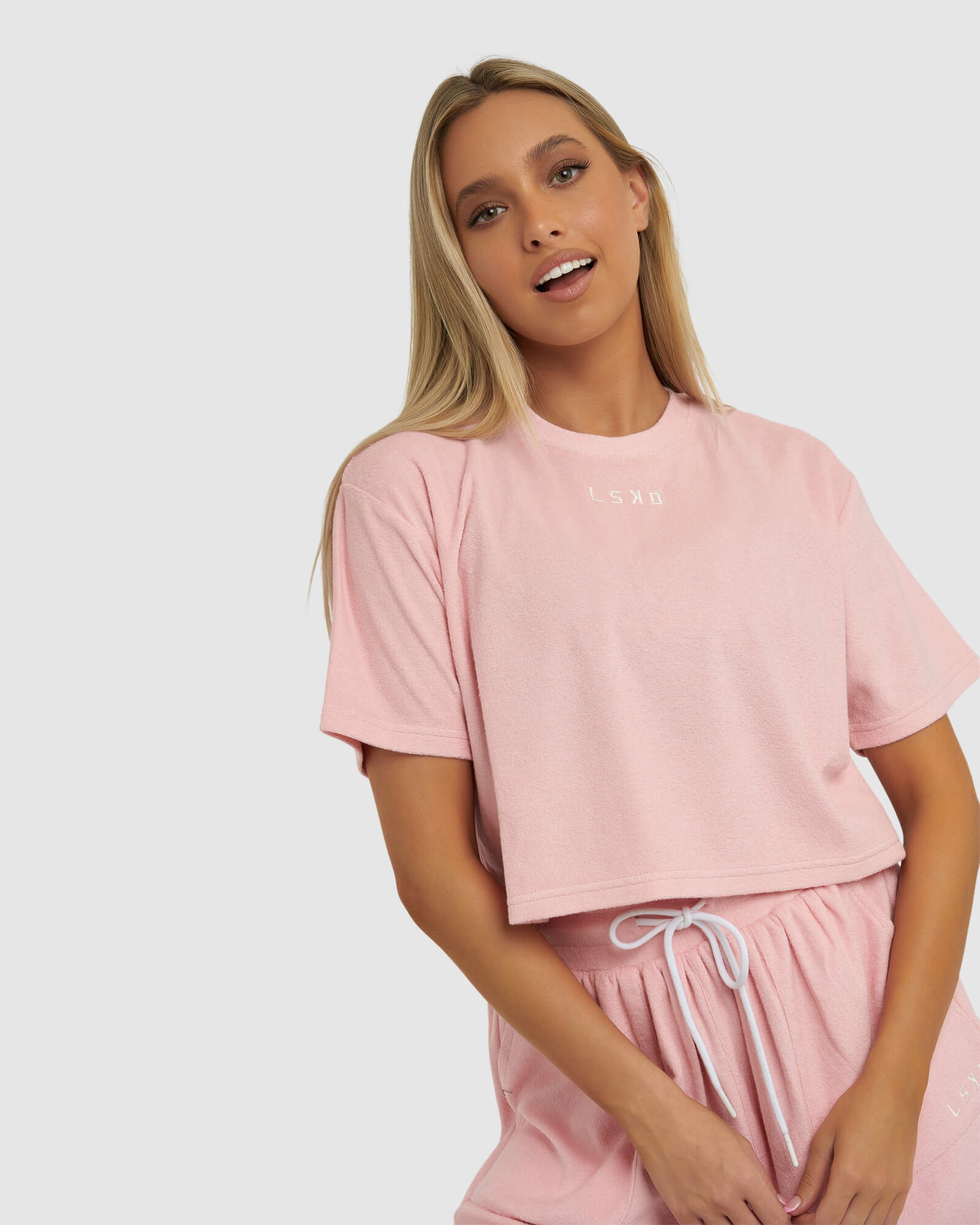 Model wearing Field Crop Tee - Pink
