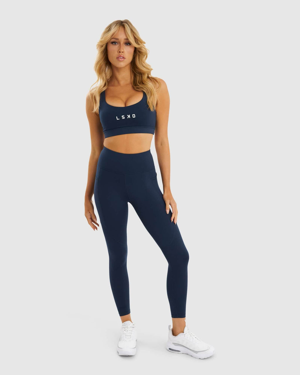 Model wearing Rep Full Length Tight - Carbon