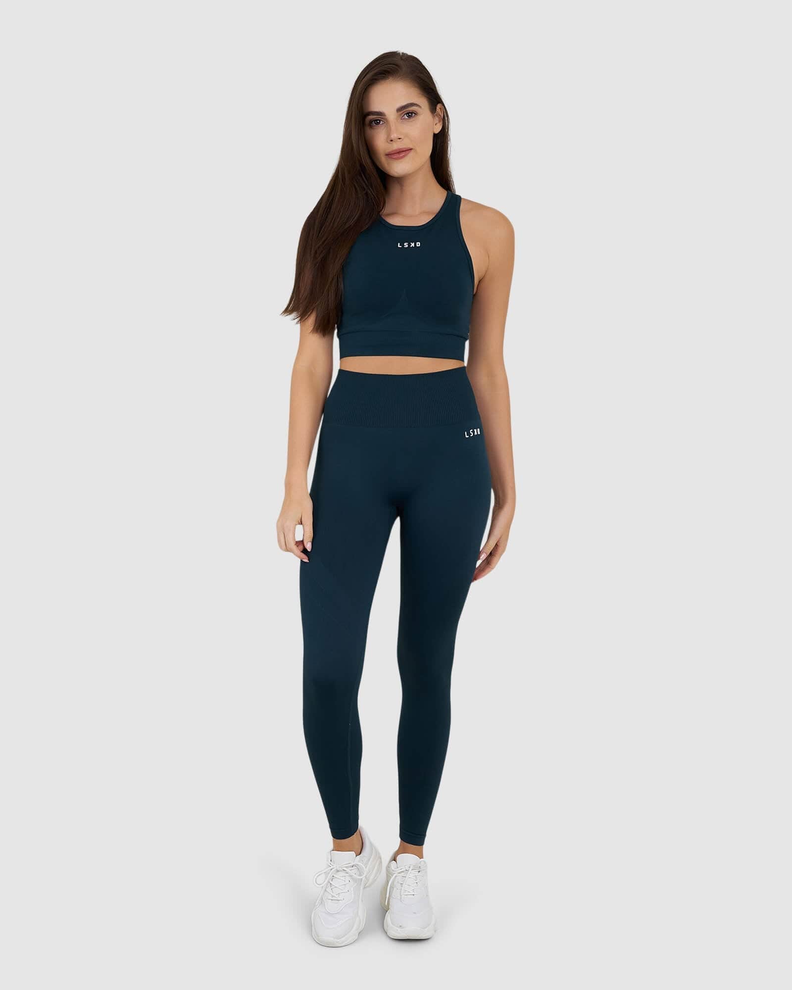 Model wearing Limitless Seamless Full Length Tight - Deep Teal