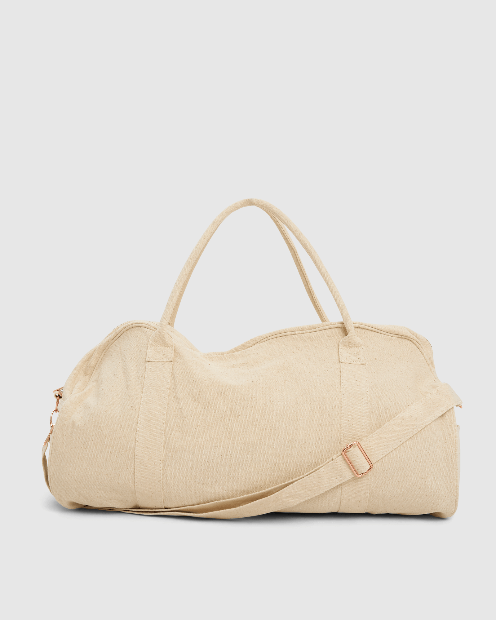 Model wearing Daily Duffle - Natural