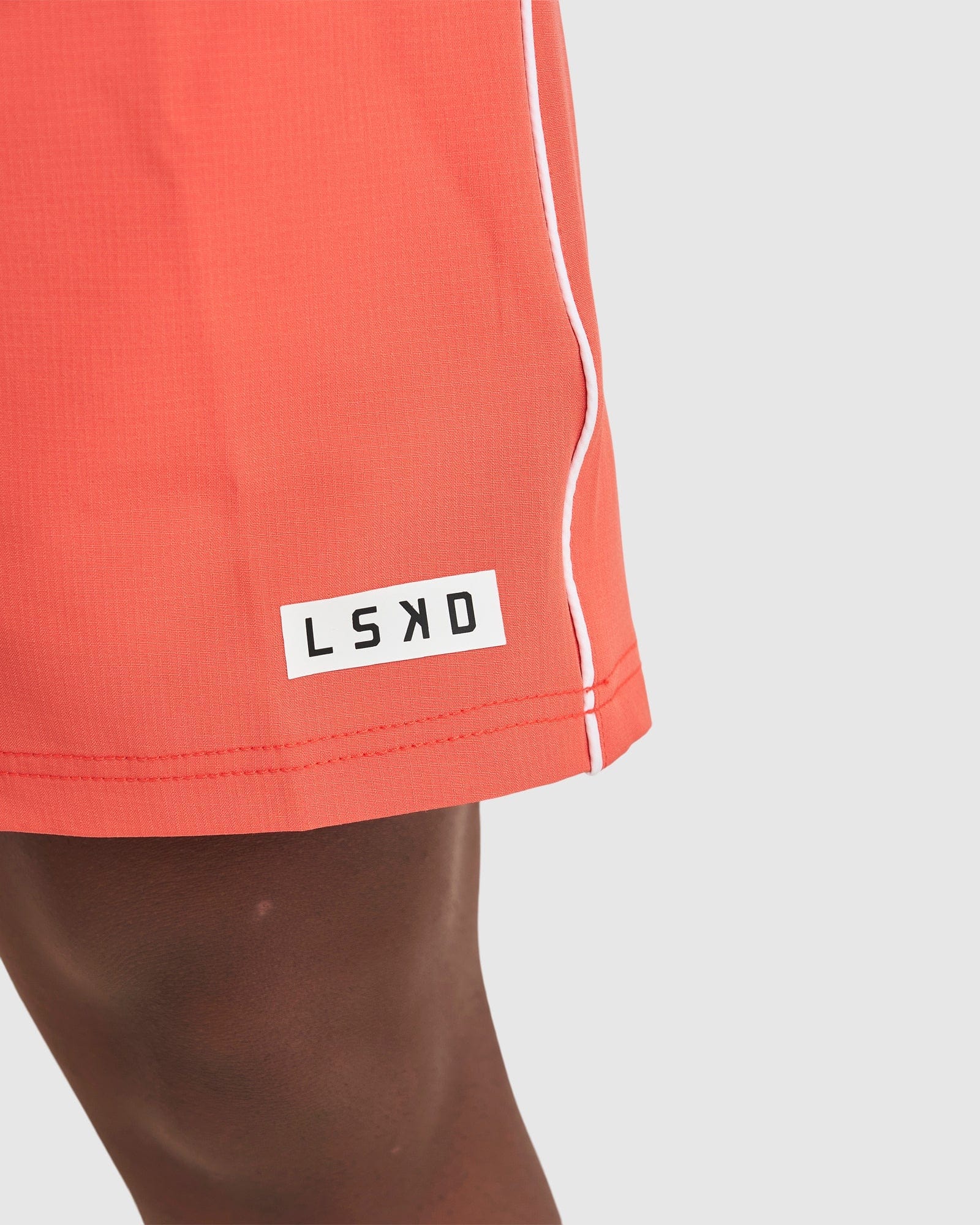 Model wearing Pipeline 7" Short - Fruit Punch