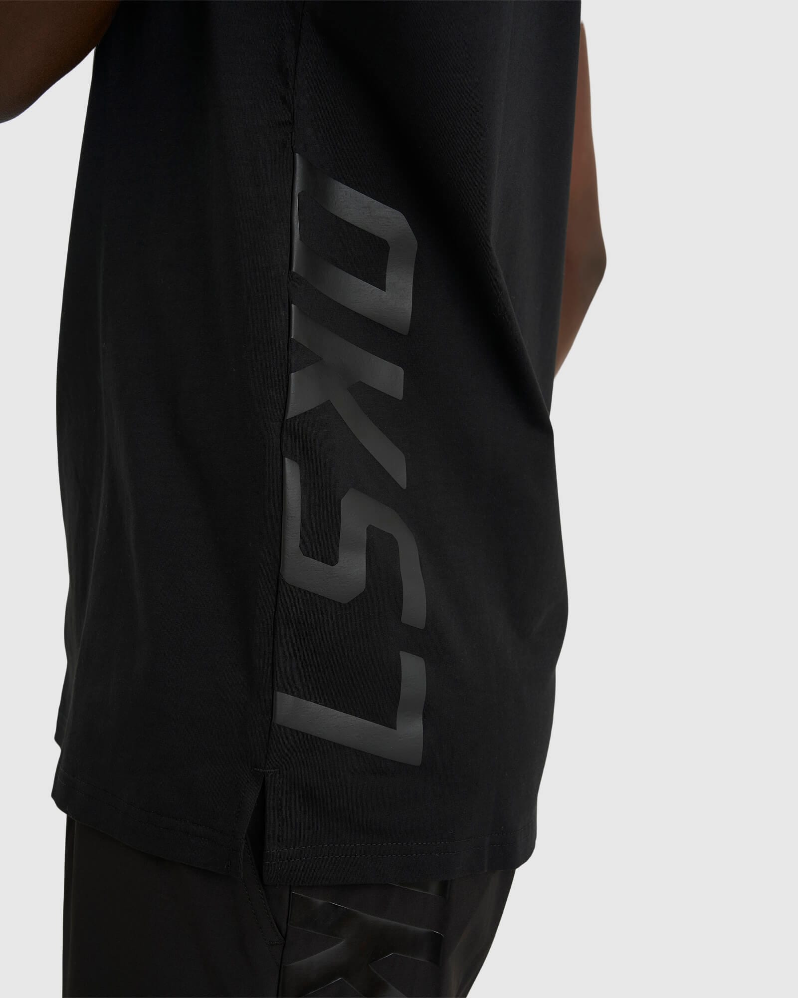 Model wearing Faction Tee - Black-Black