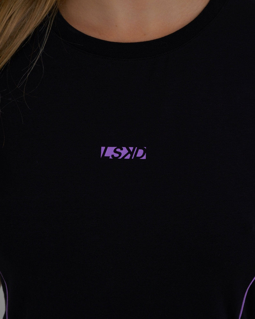 Model wearing Remi Tee Dress - Black-Electric Lavender