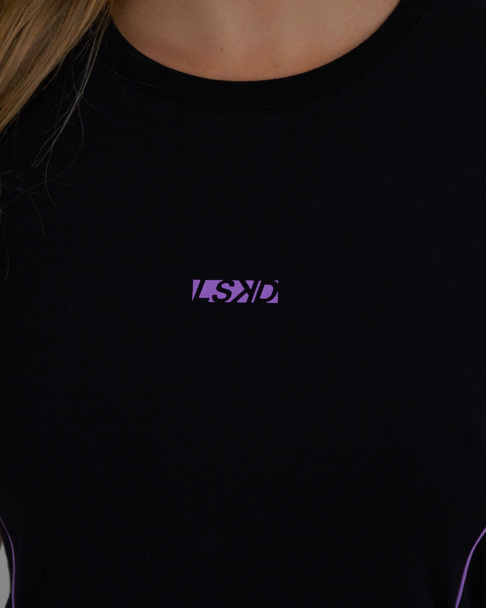 Model wearing Remi Tee Dress - Black-Electric Lavender