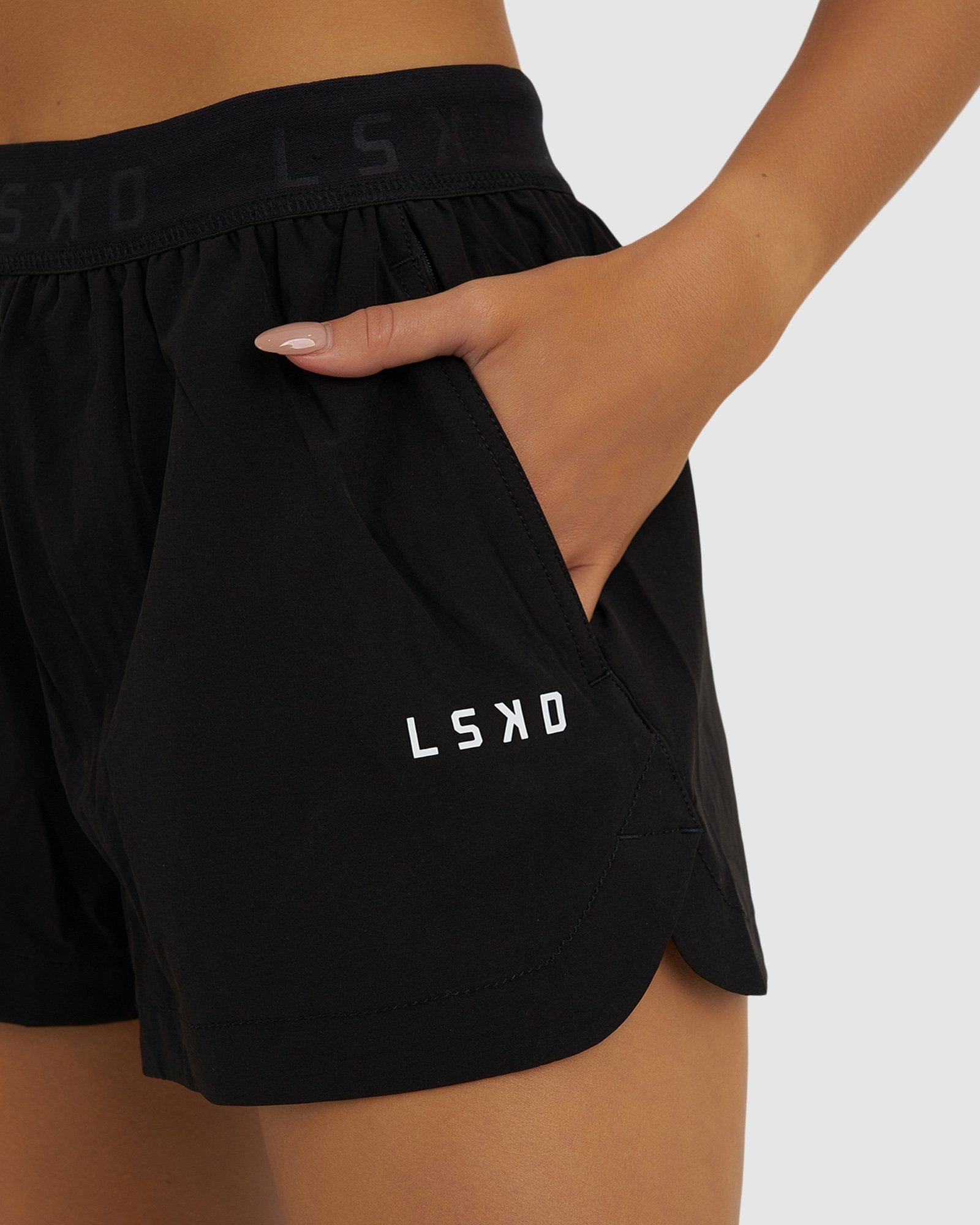 Model wearing Competition Performance Short - Black