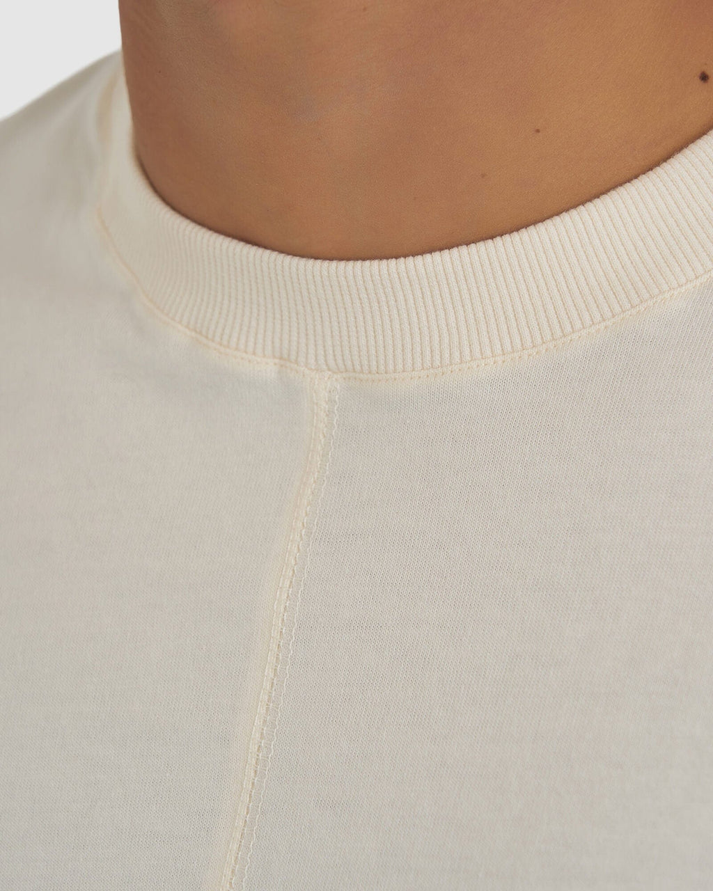 Model wearing Heavy Hitter Heavyweight Tee Oversize - Creme