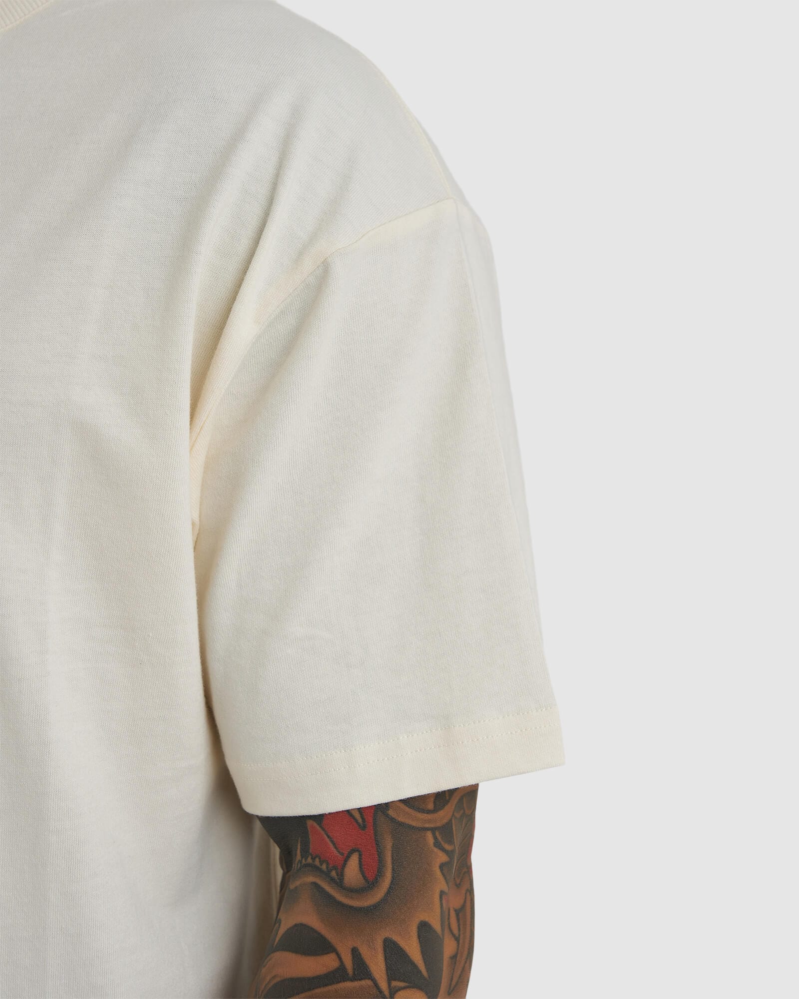 Model wearing Heavy Hitter Heavyweight Tee Oversize - Creme