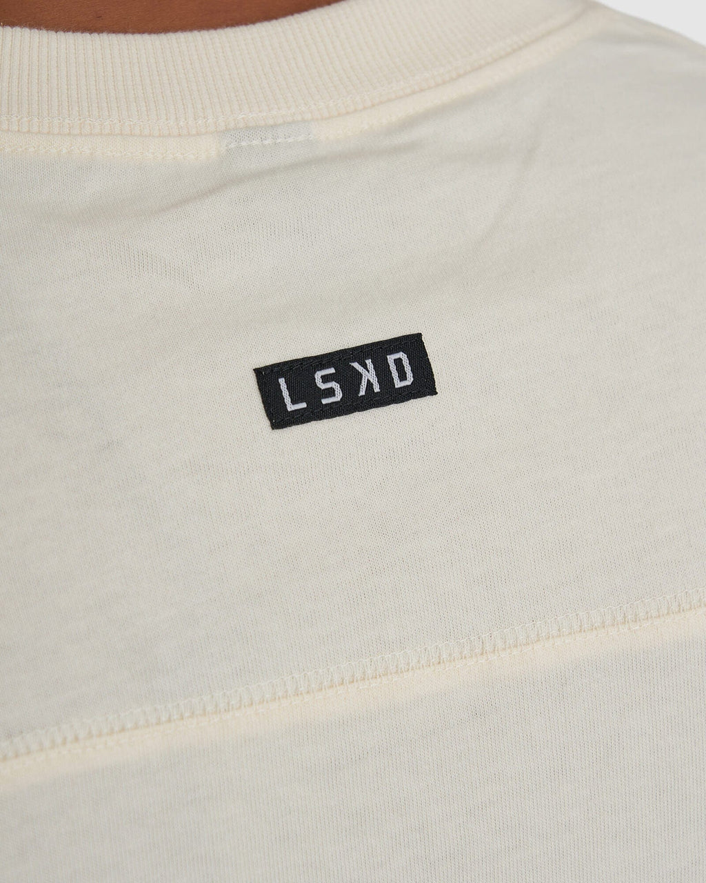 Model wearing Heavy Hitter Heavyweight Tee Oversize - Creme