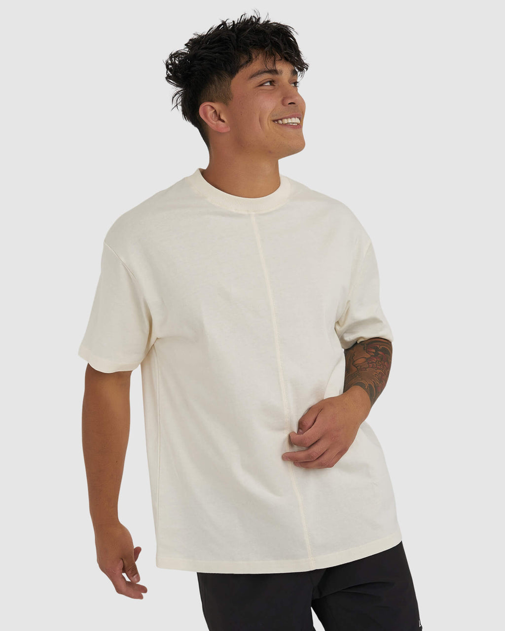 Model wearing Heavy Hitter Heavyweight Tee Oversize - Creme