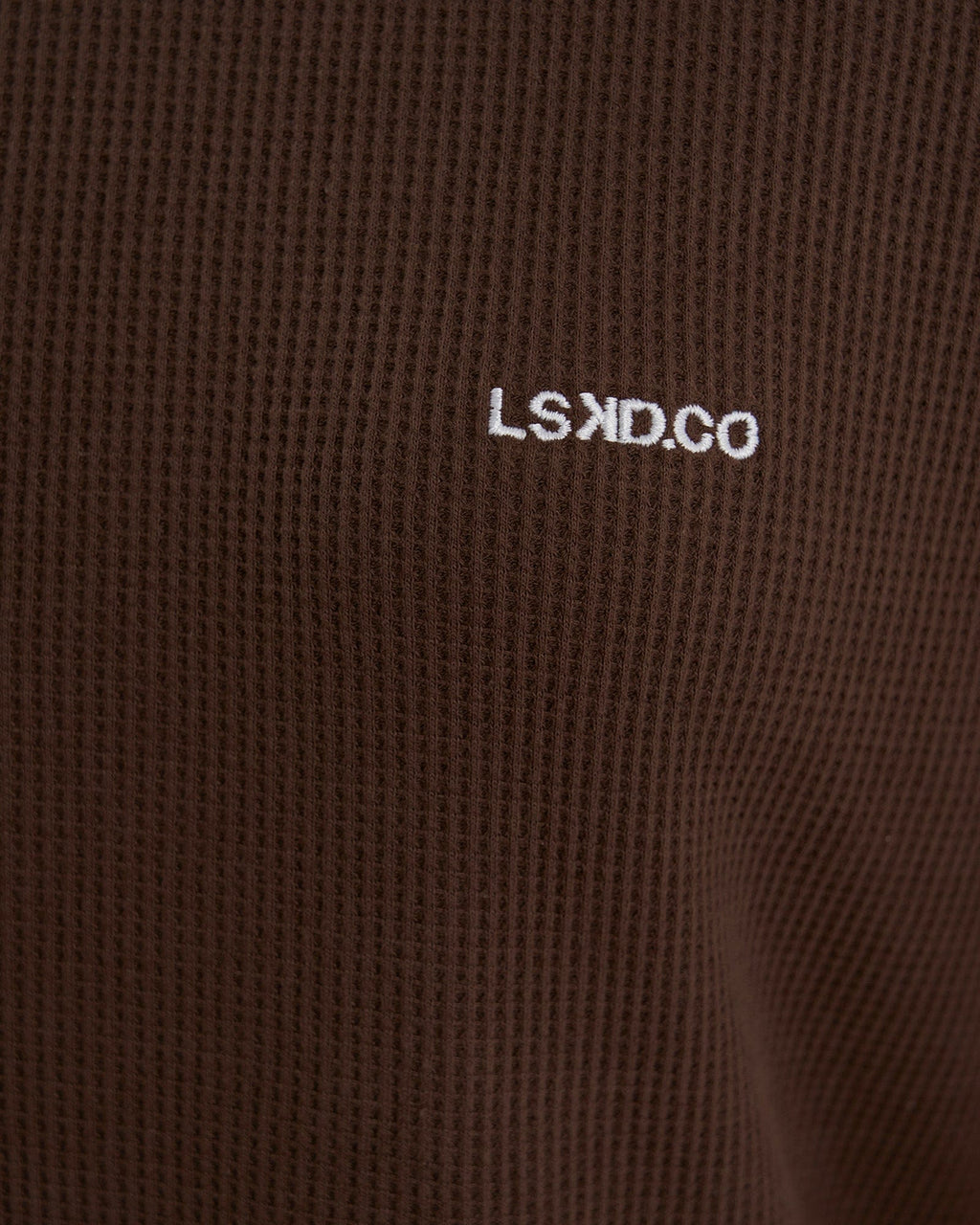 Model wearing Unisex Verse Waffle Tee - Walnut