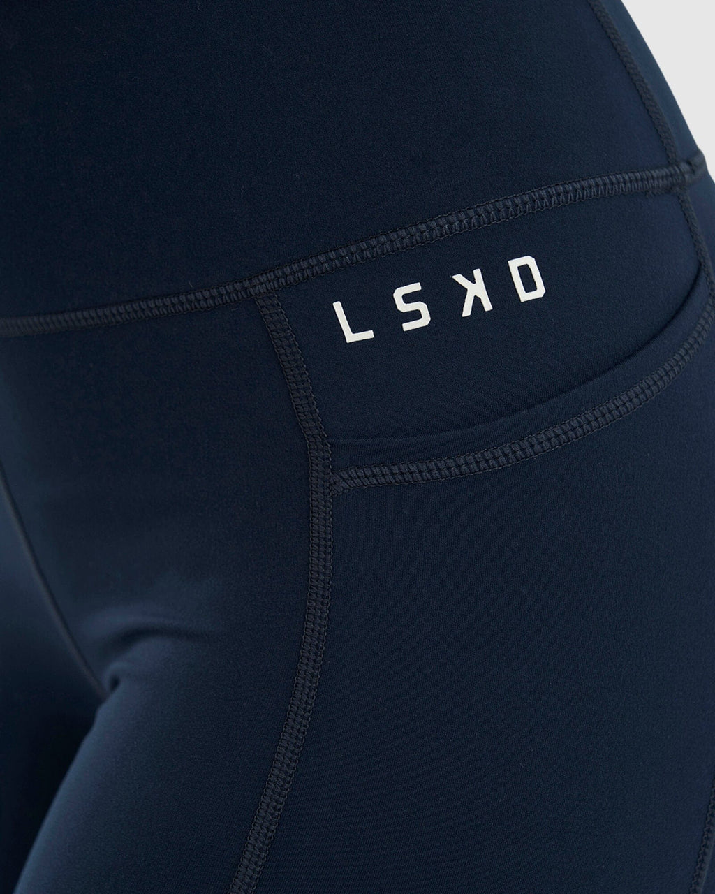 Model wearing Rep 3/4 Length Tight Small Logo - Carbon