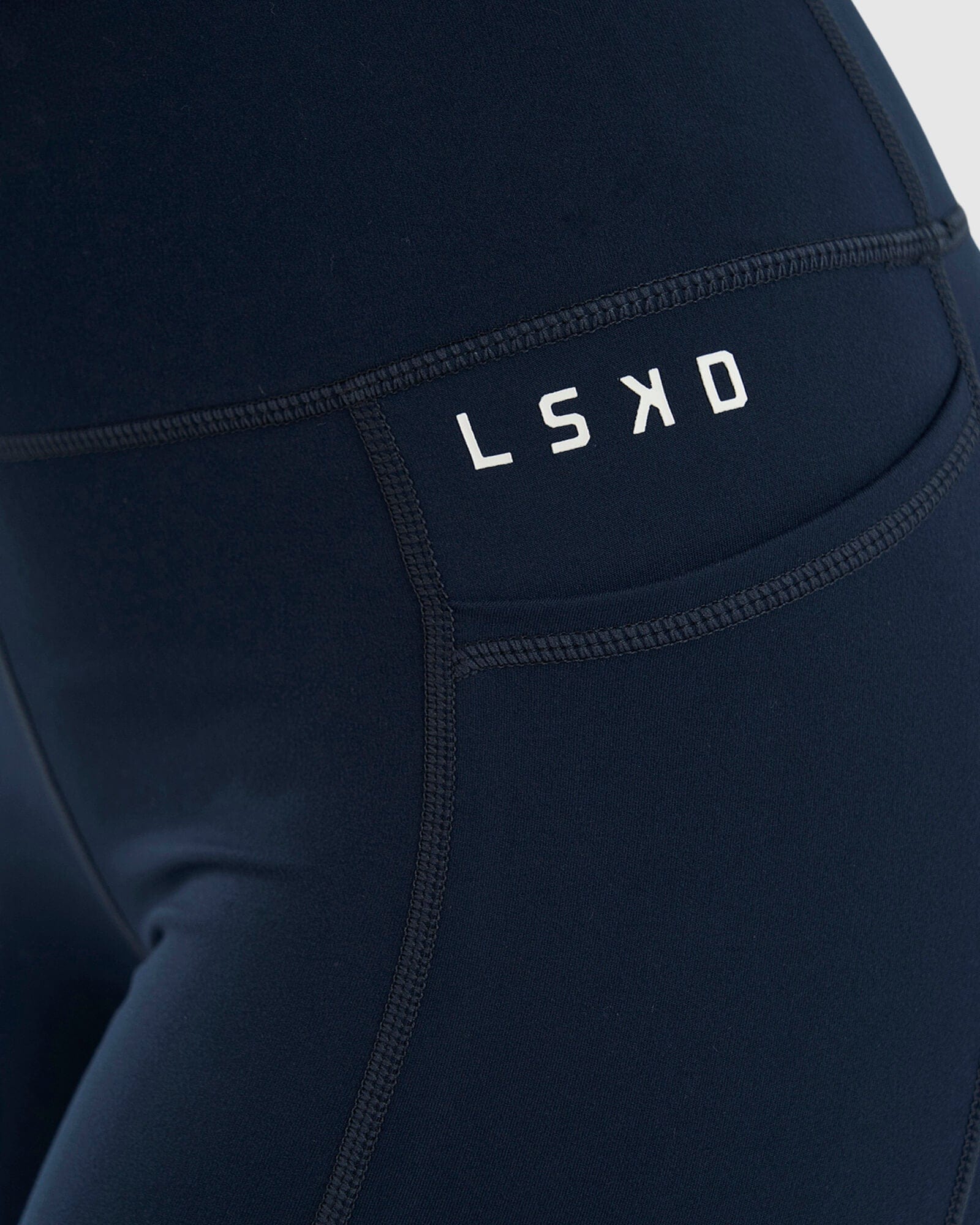 Model wearing Rep 3/4 Length Tight Small Logo - Carbon
