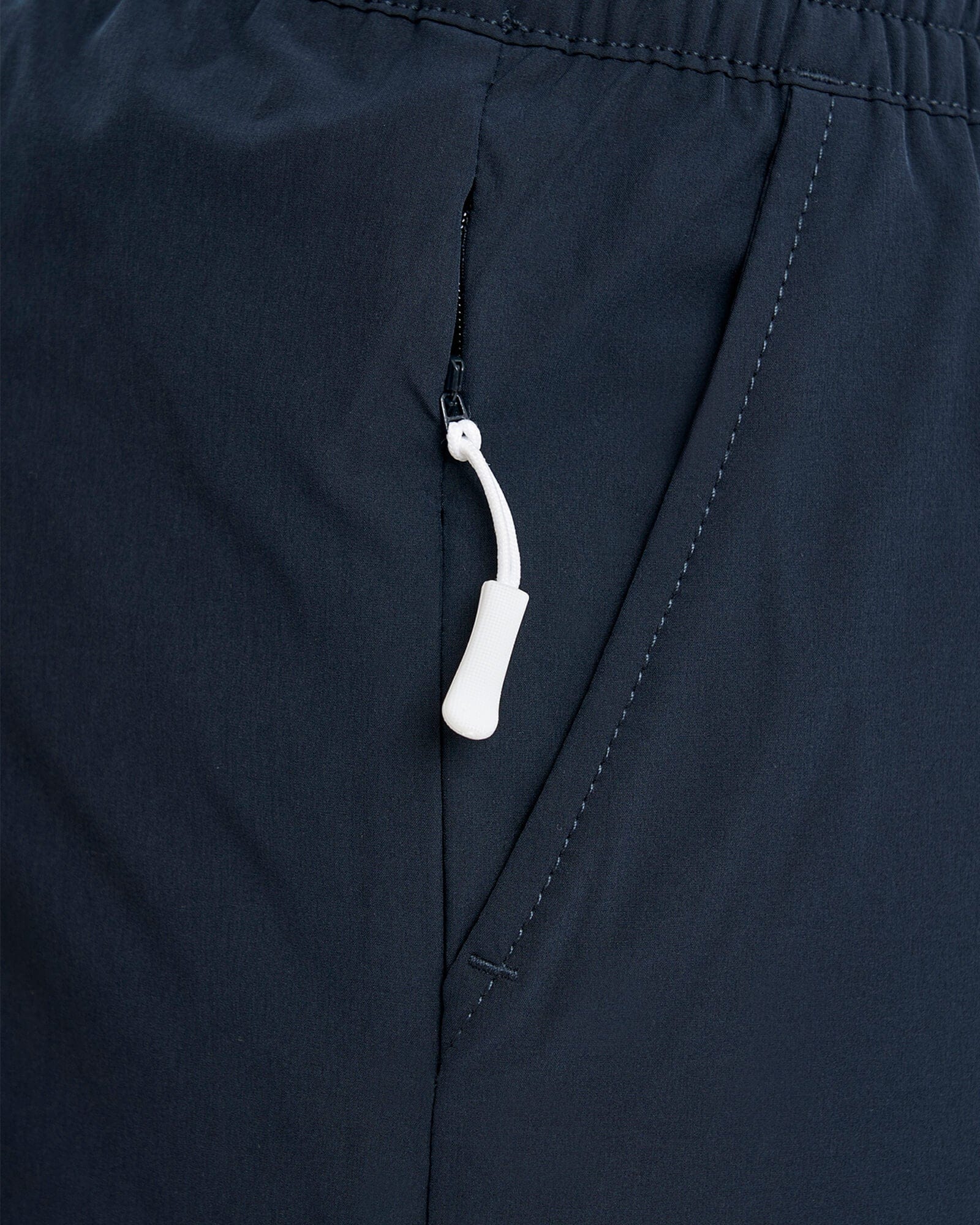 Model wearing Intensity 7" Performance Short - Carbon