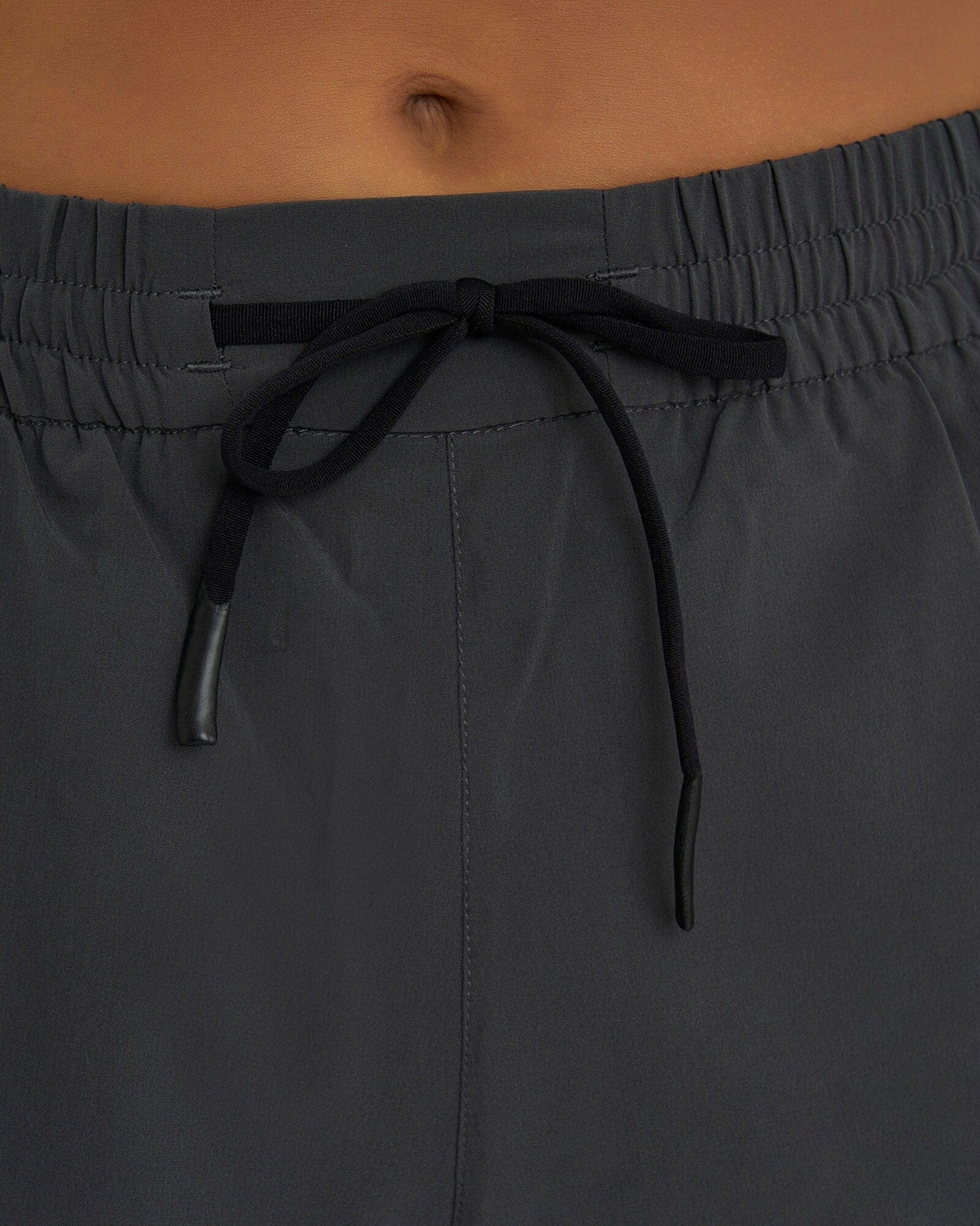 Model wearing Power Performance Liner Short - Asphalt