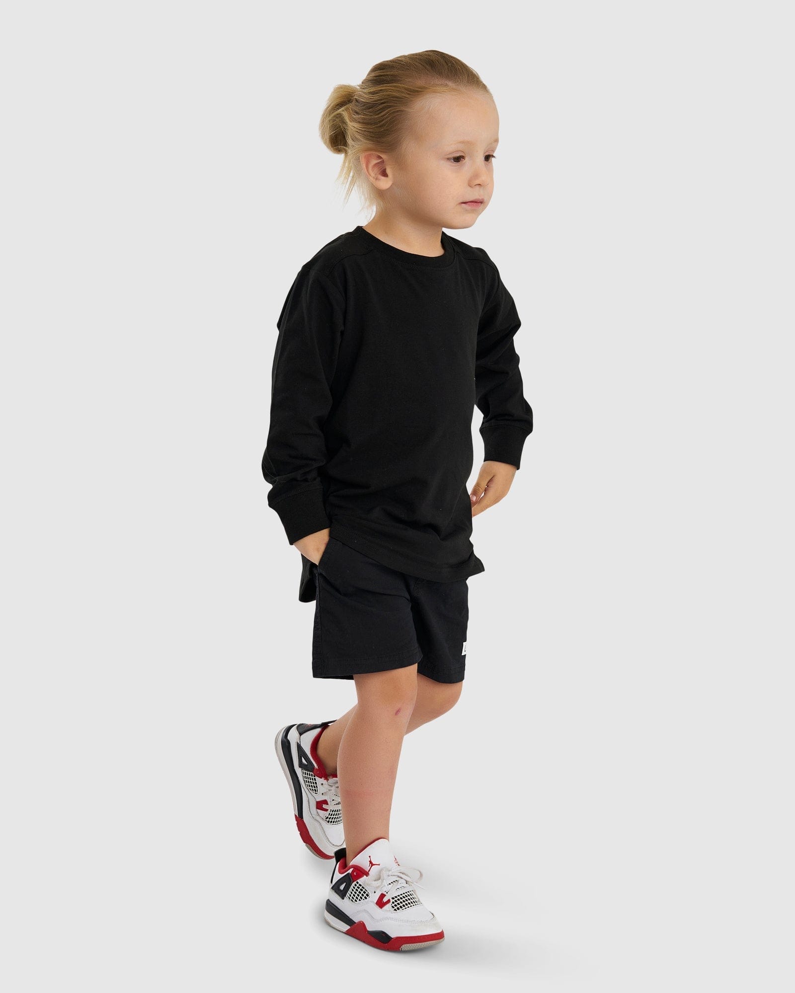 Model wearing Tab LS Tee (00-8) - Black