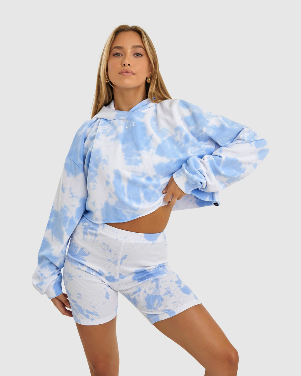 Model wearing Field Pullover - Soft Blue Tie Dye