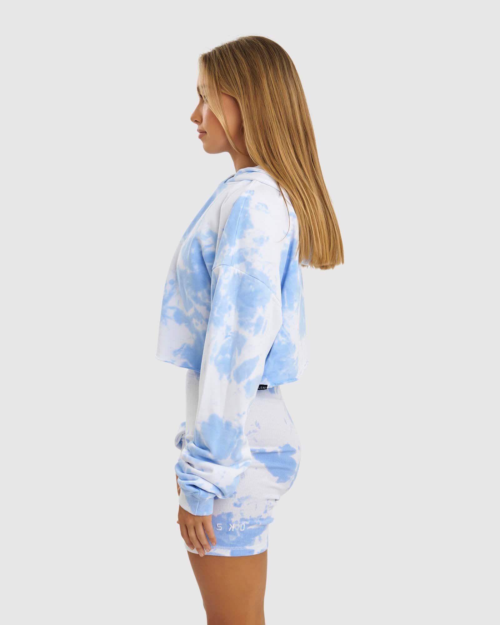 Model wearing Field Pullover - Soft Blue Tie Dye