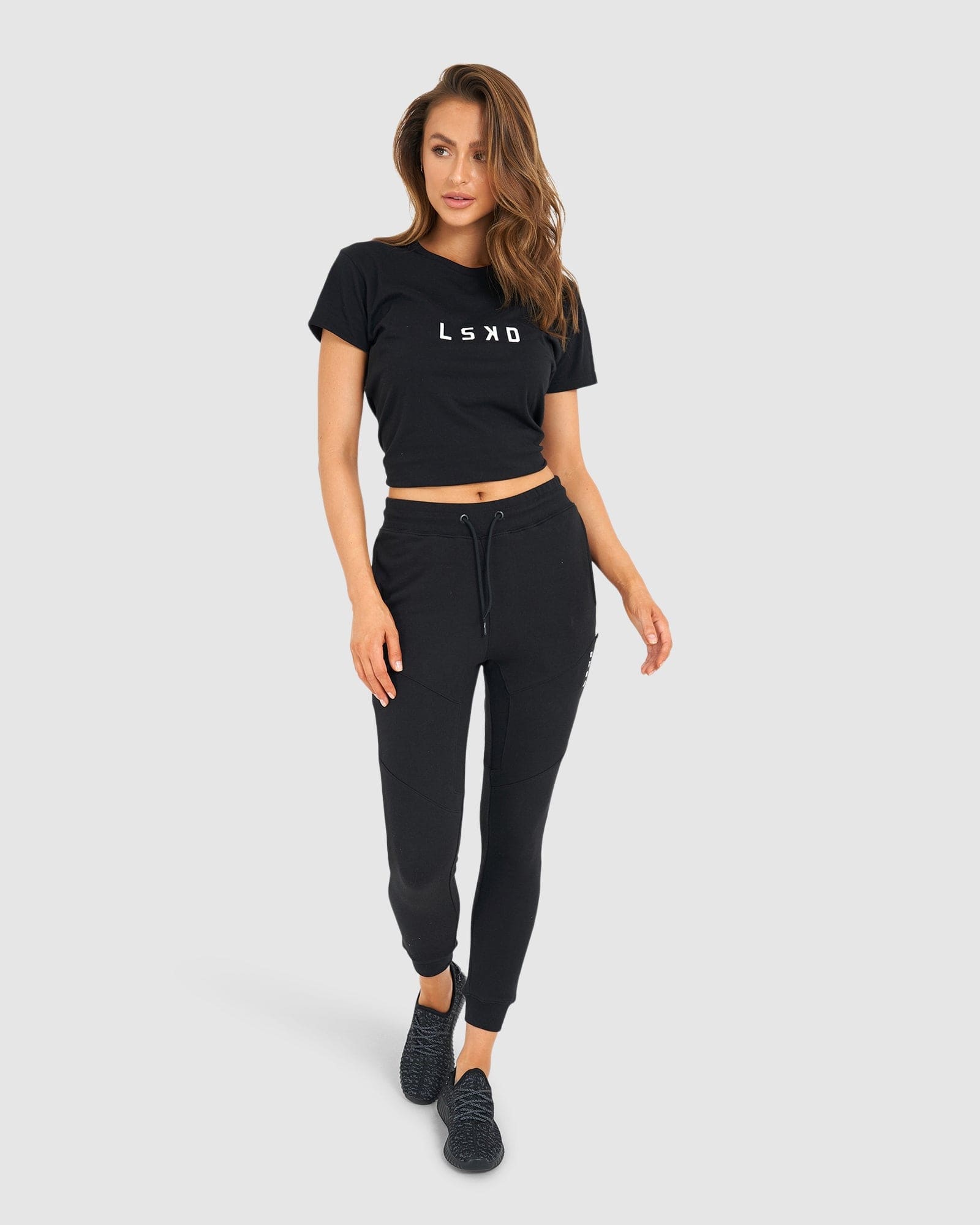 Model wearing Unisex Rep Jogger - Black