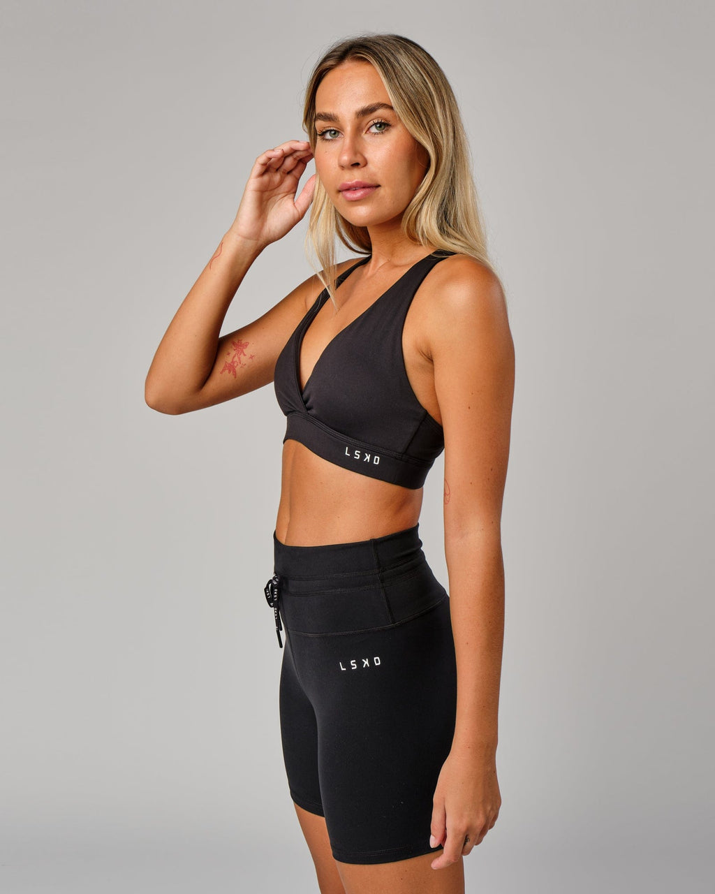 Model wearing Lace Up Mid Short Tight - Black