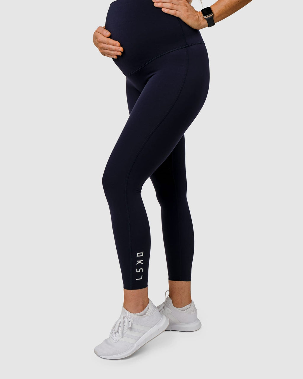 Model wearing Elixir Full Length Maternity Tight - Navy