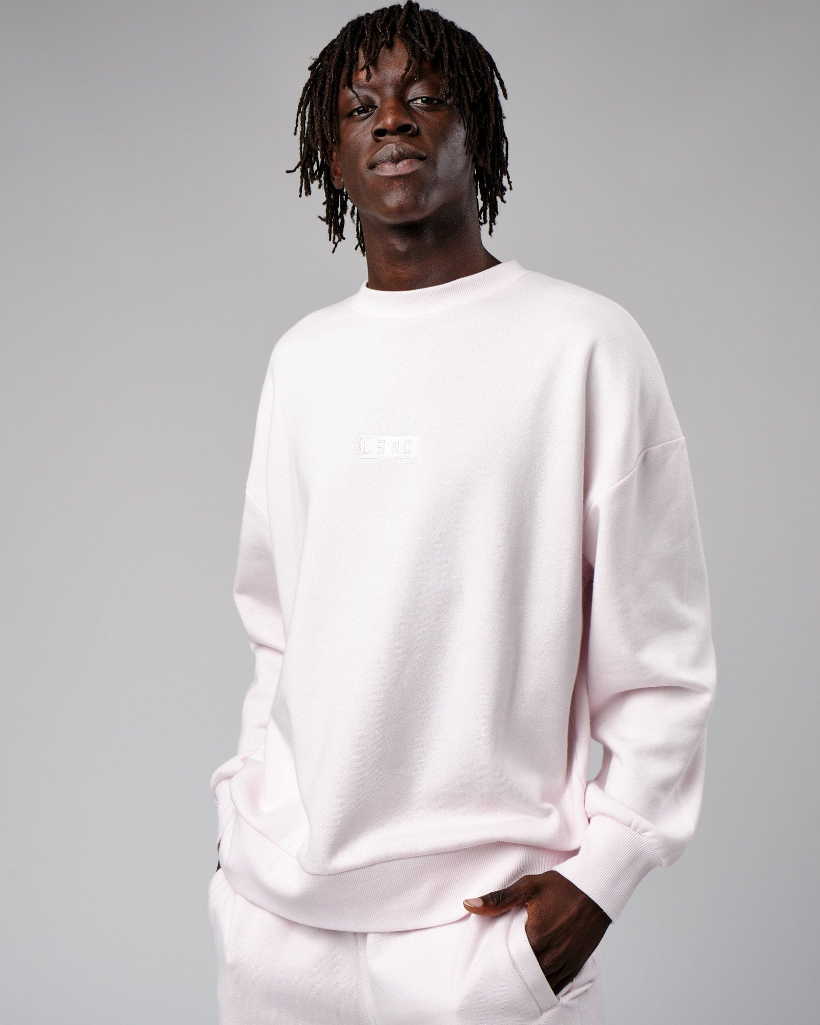 Model wearing Cornerstone Sweater Oversize - Orchid Ice