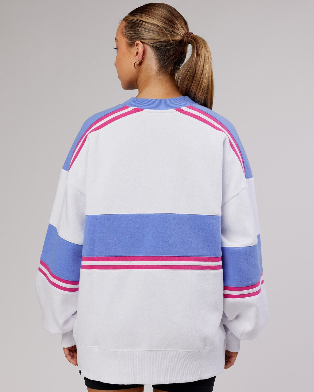 Model wearing A-Team Sweater Oversize - White-Cornflower Blue