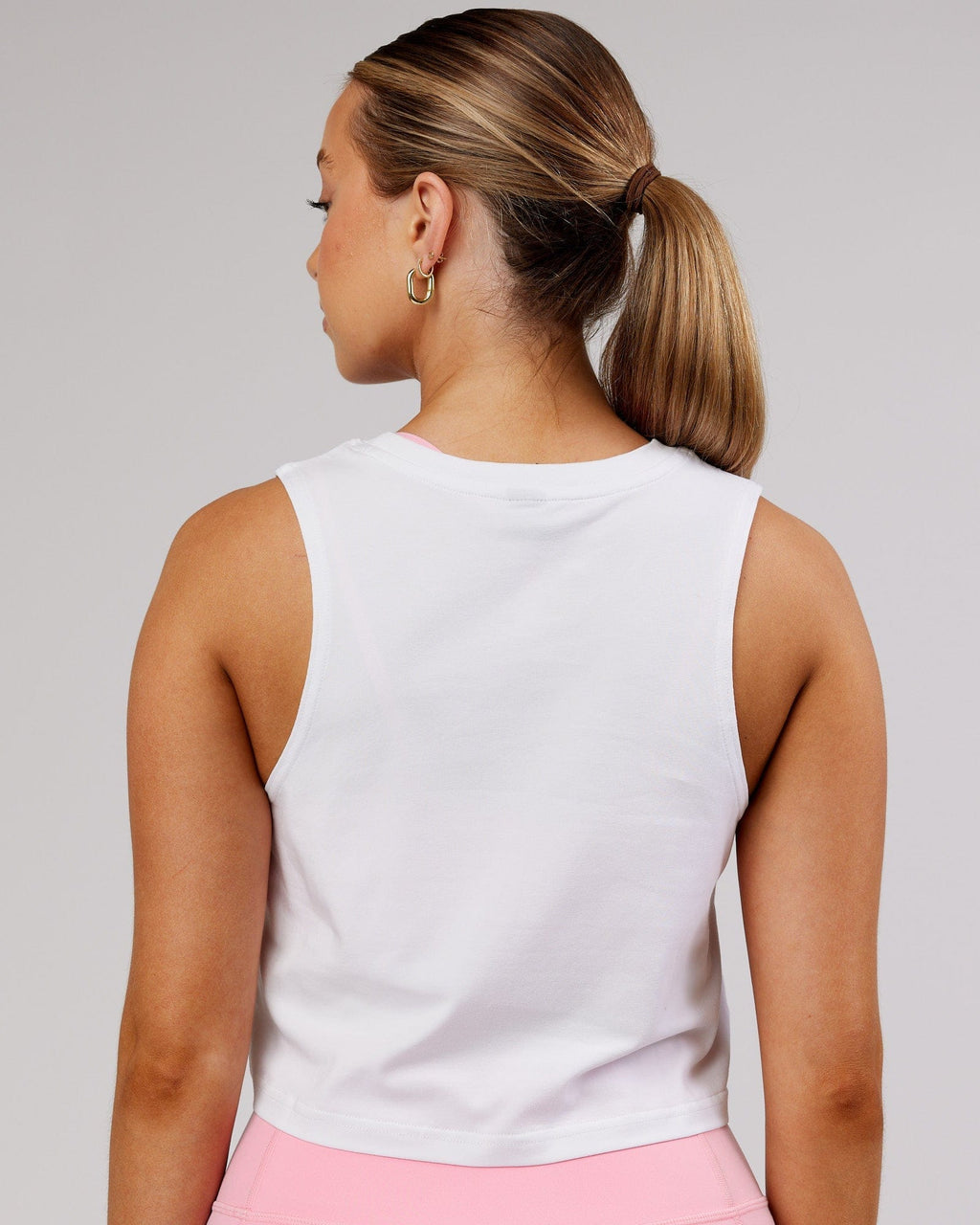 Model wearing Agile FLXCotton Tank - White-Pink