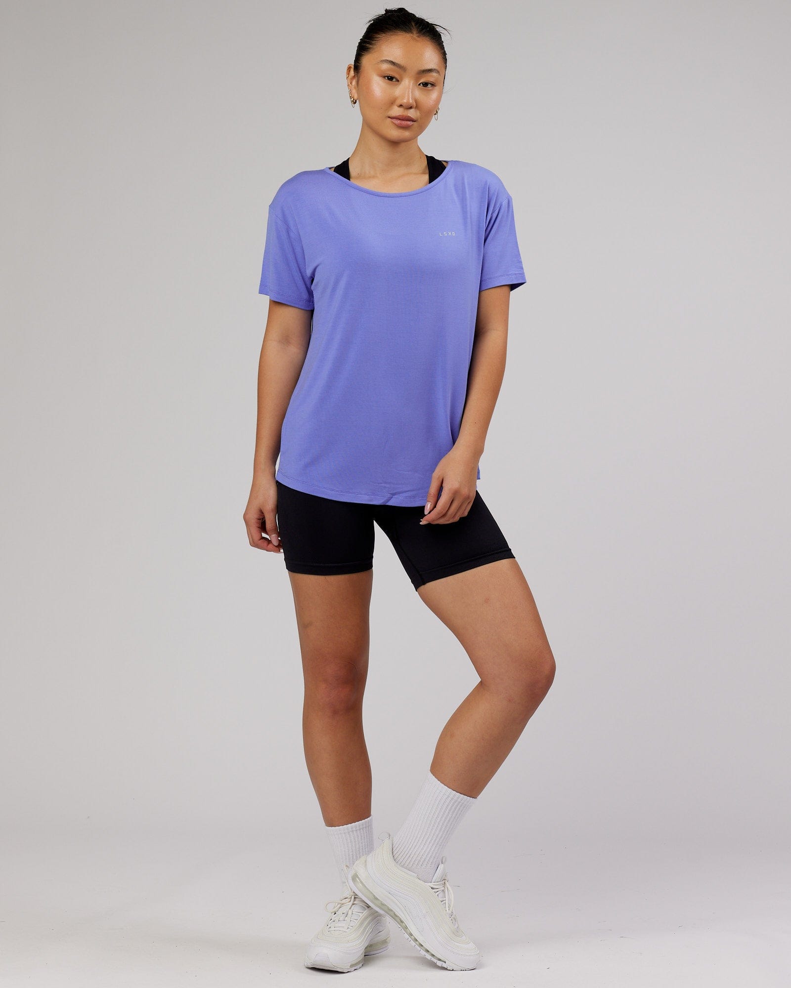 Model wearing Air Slouch Tee - Cornflower Blue