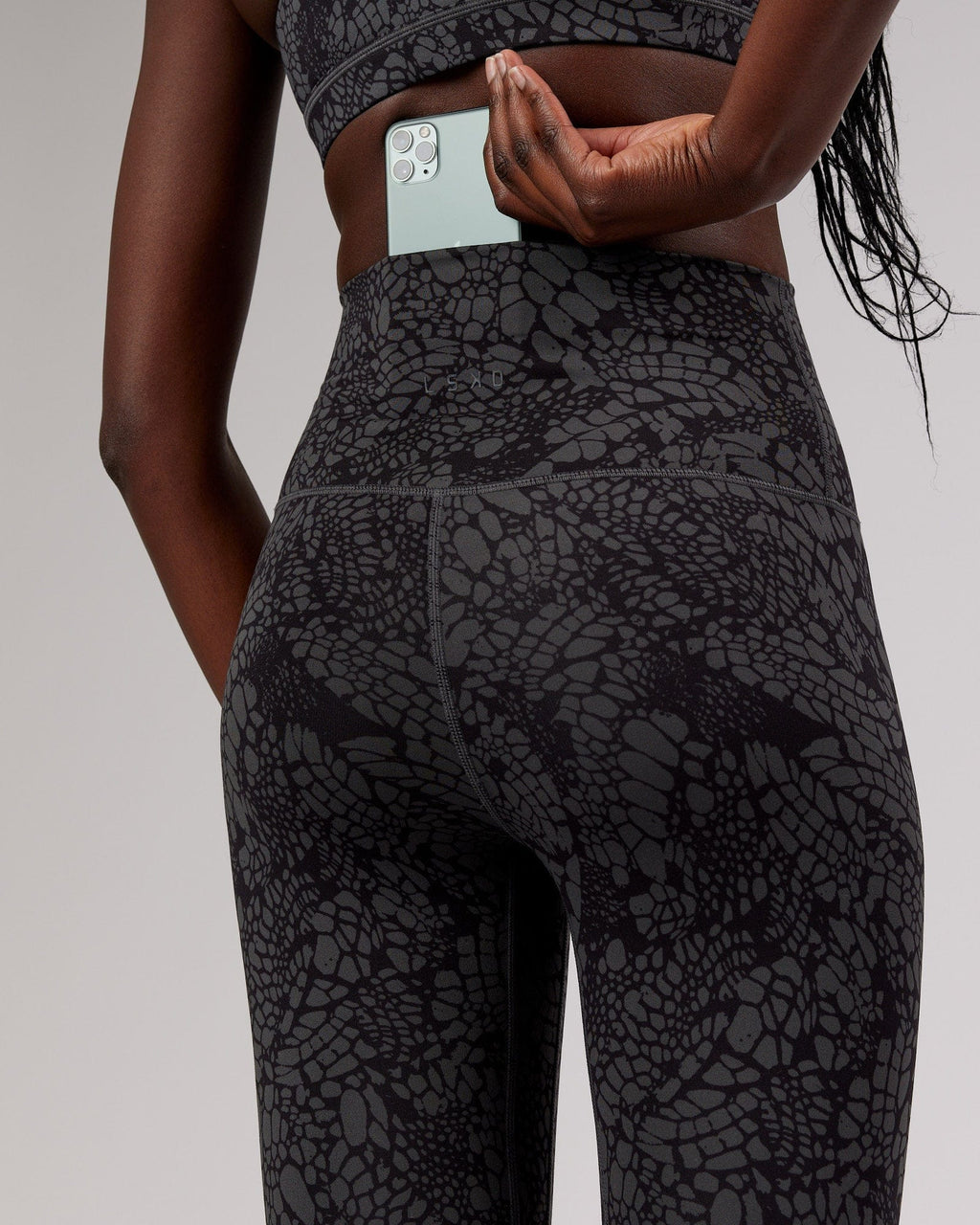 Model wearing Base 7/8 Length Tight - Black Mamba