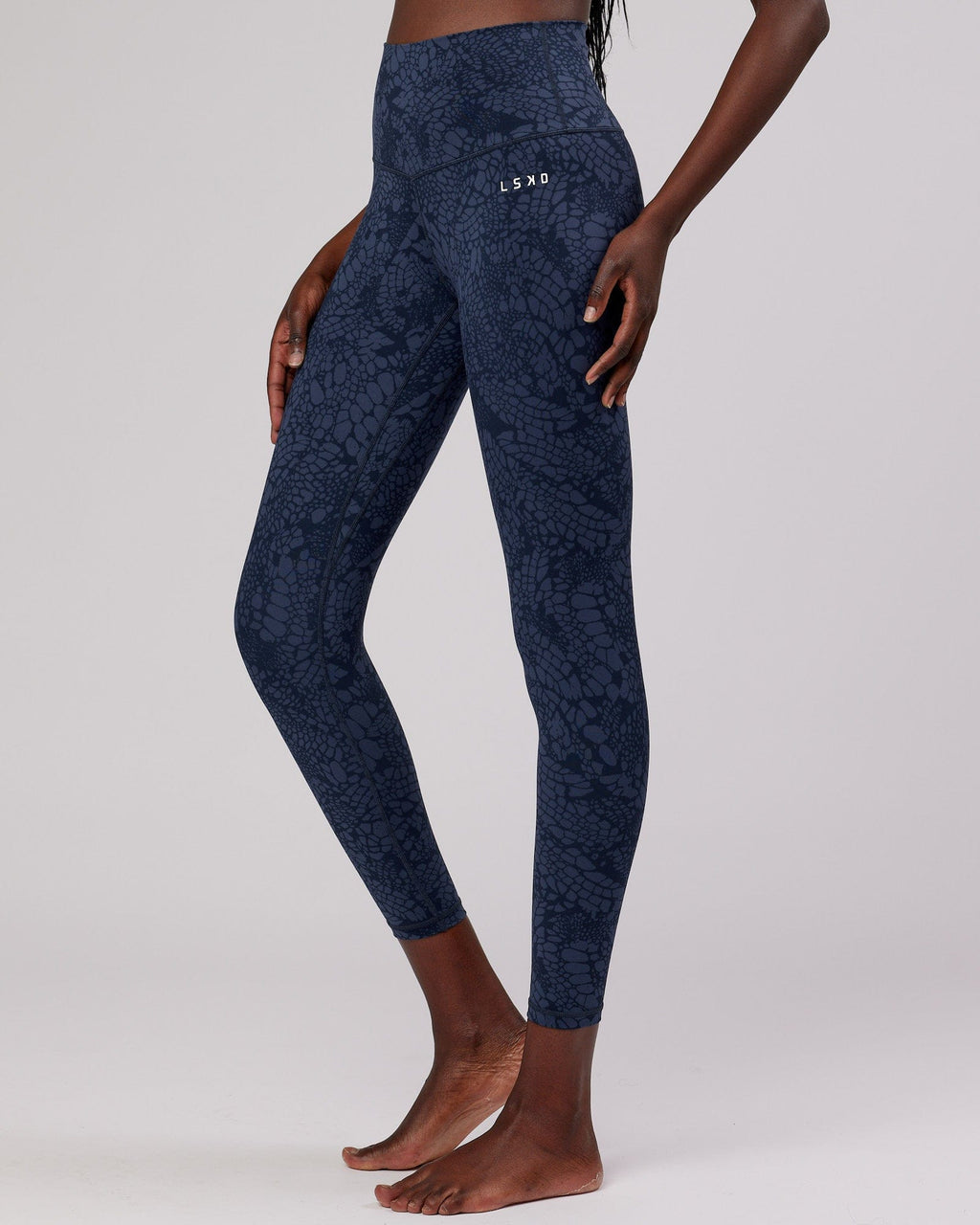 Model wearing Base Full Length Tight - Navy Mamba