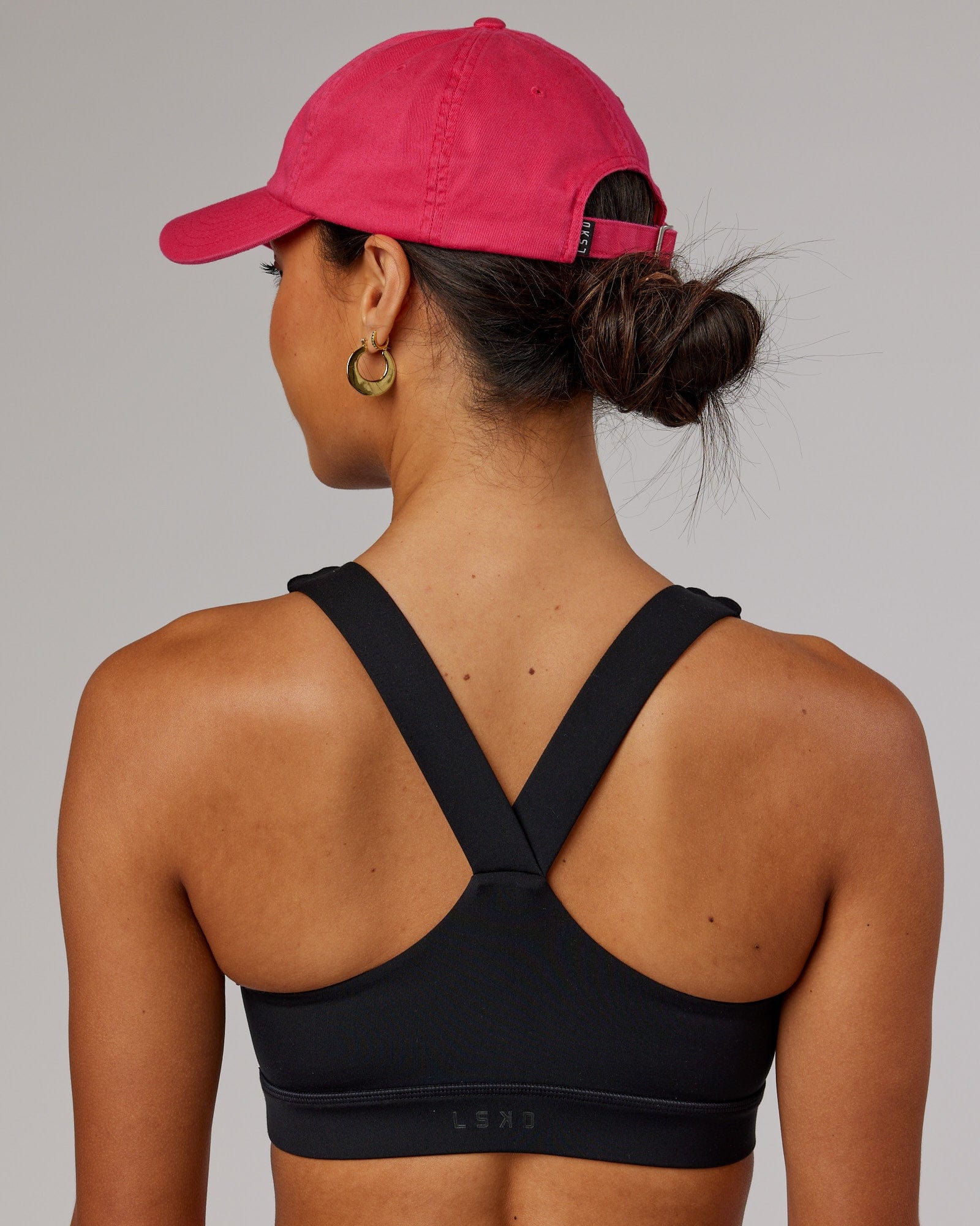 Model wearing Compact Cap - Pink-White