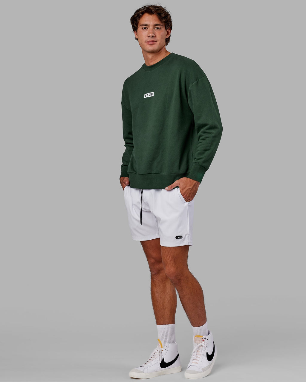 Model wearing Cornerstone Sweater Oversize - Pineneedle