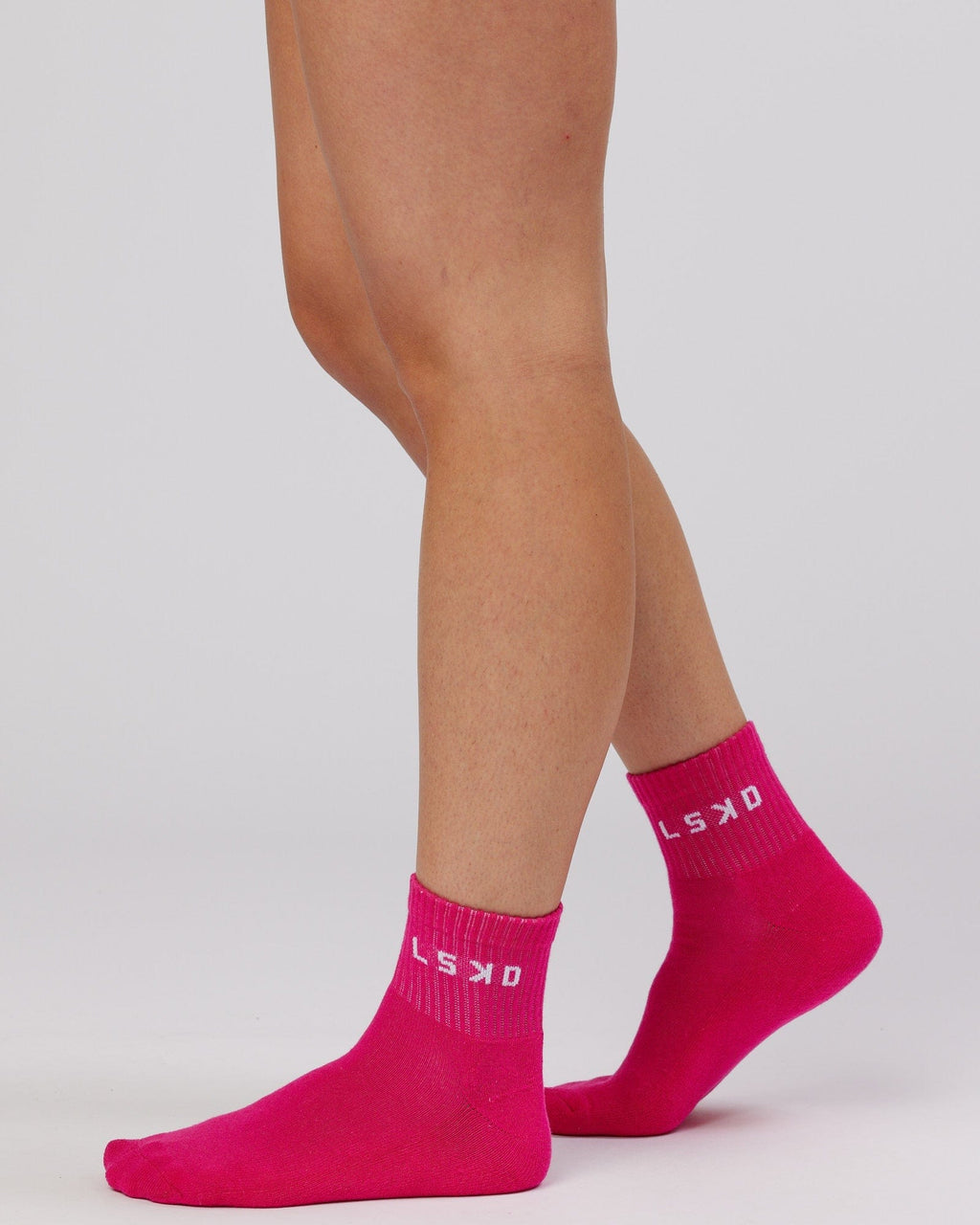 Model wearing Daily Quarter Sock 3 Pack - Multi Pink
