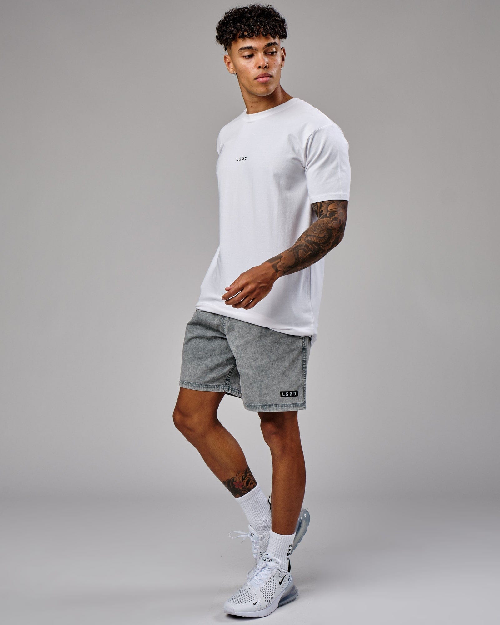 Model wearing Daily Short - Pigment Slate