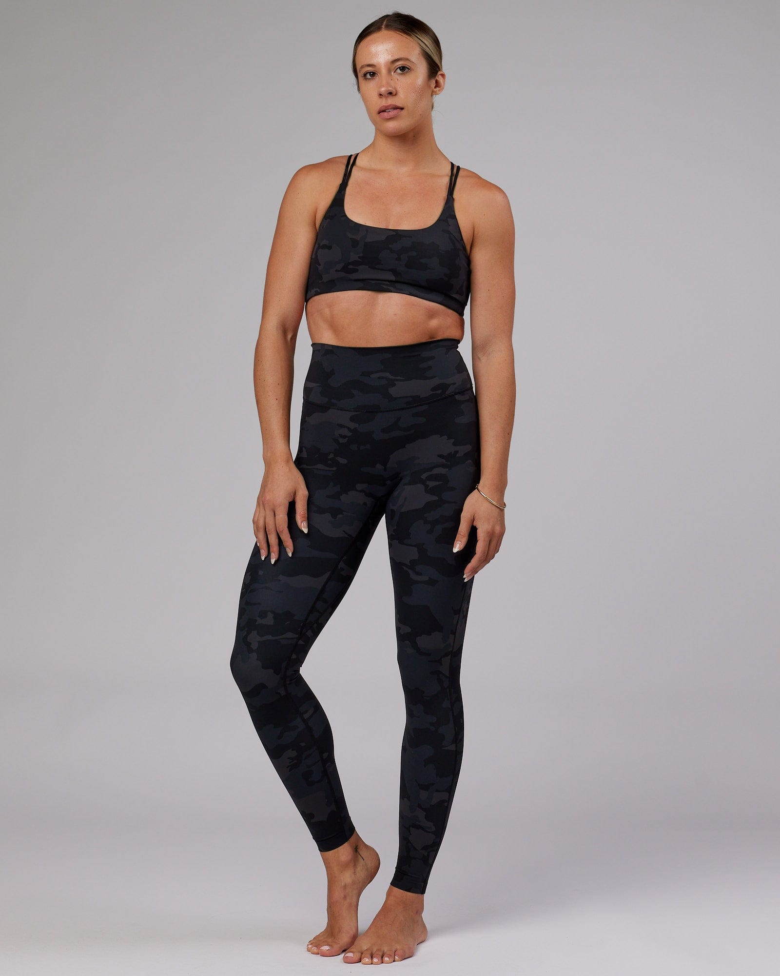 Model wearing Elixir X-Long Tight - Black Camo