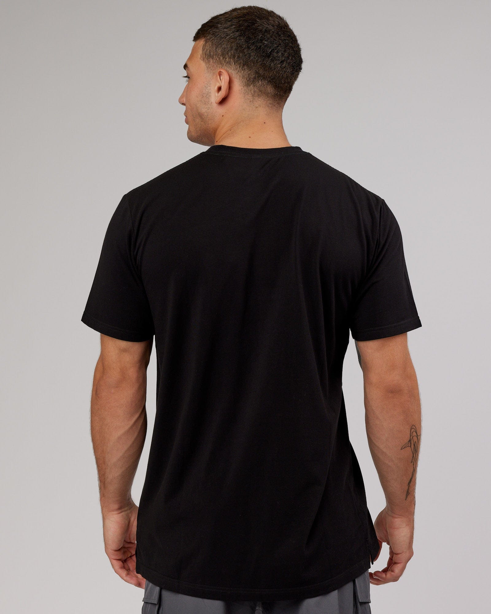 Model wearing Expand FLXCotton Tee - Black-Black