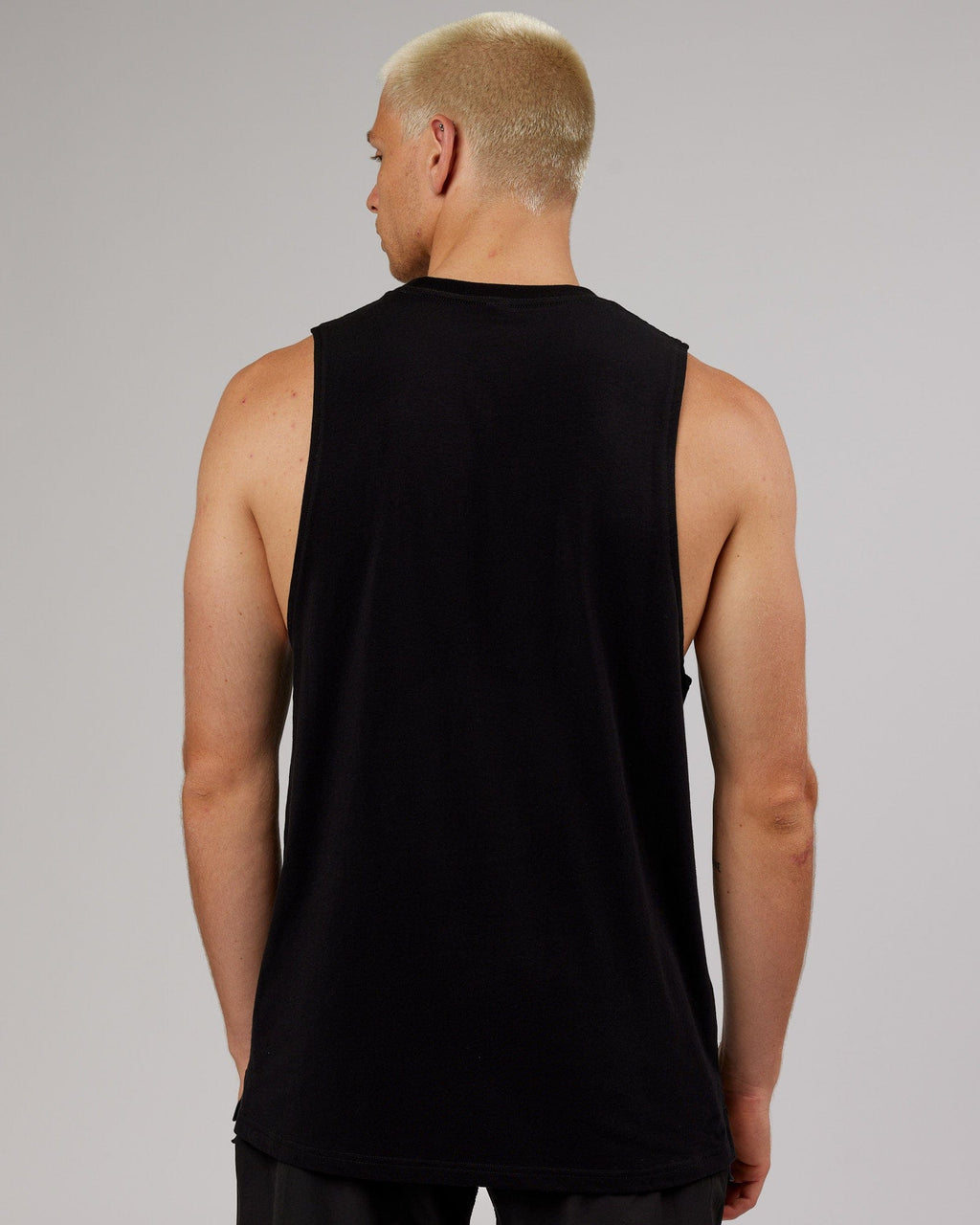 Model wearing Expand FLXCotton Training Fit Tank - Black-Hyper Teal