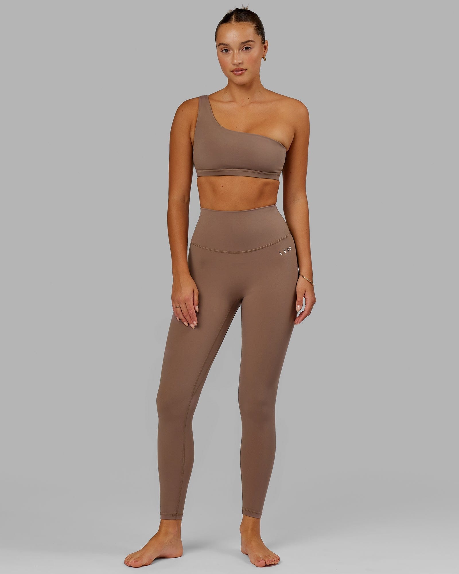 Model wearing Flex Sports Bra - Deep Taupe