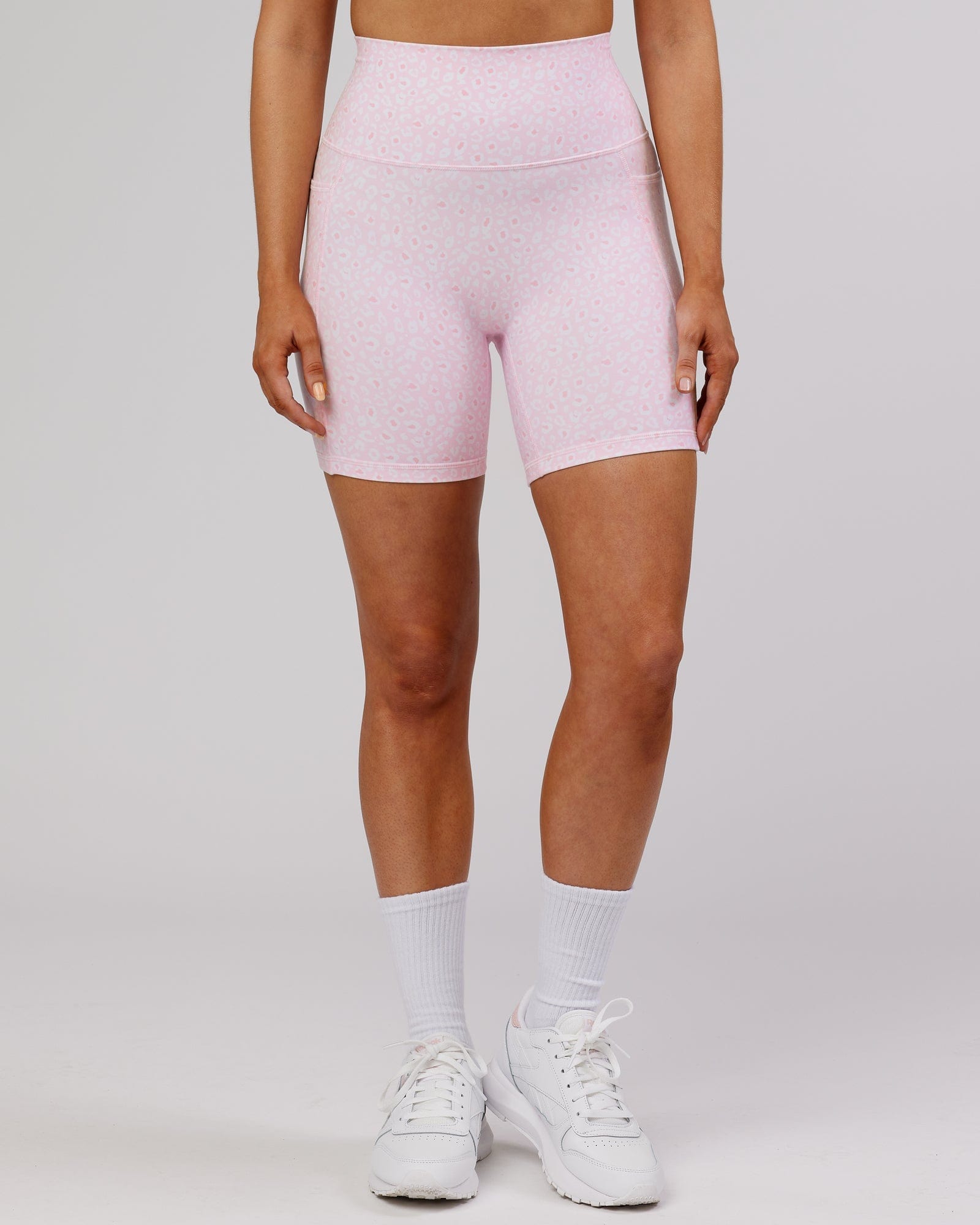 Model wearing Fusion Mid Short Tight - Blush Leopard