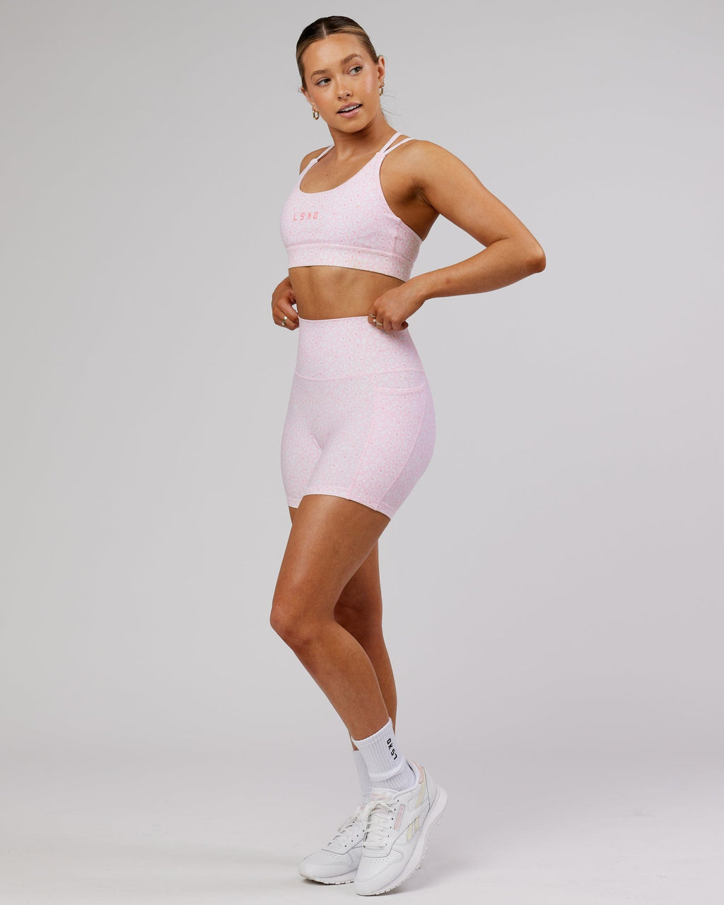 Model wearing Fusion X-Short Tight - Blush Leopard