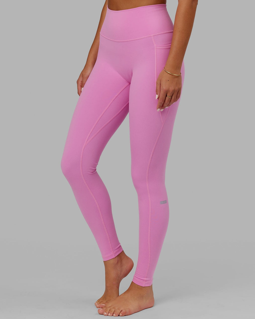 Model wearing Fusion X-long Tight - Spark Pink