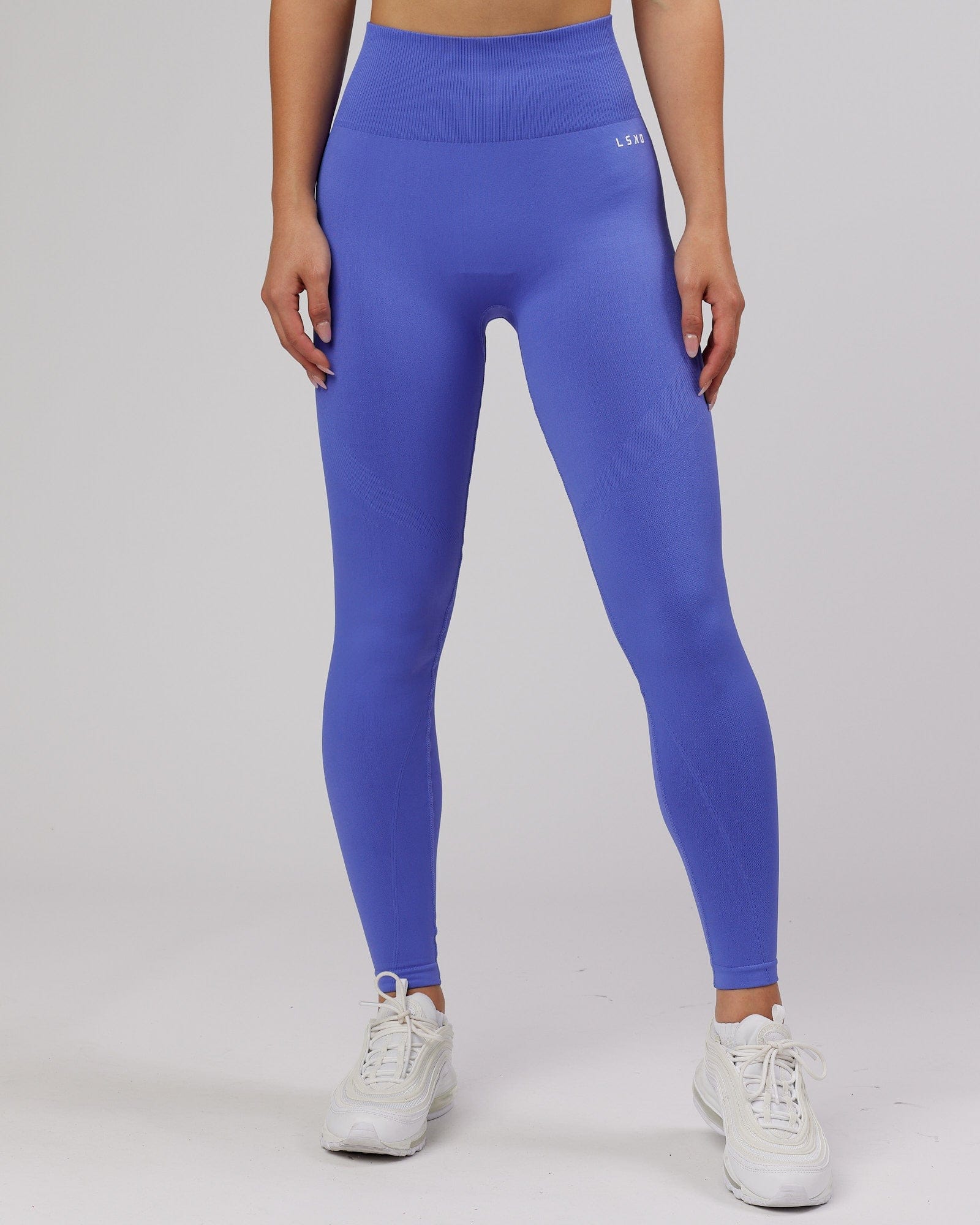 Model wearing Limitless Seamless Full Length Tight - Cornflower Blue