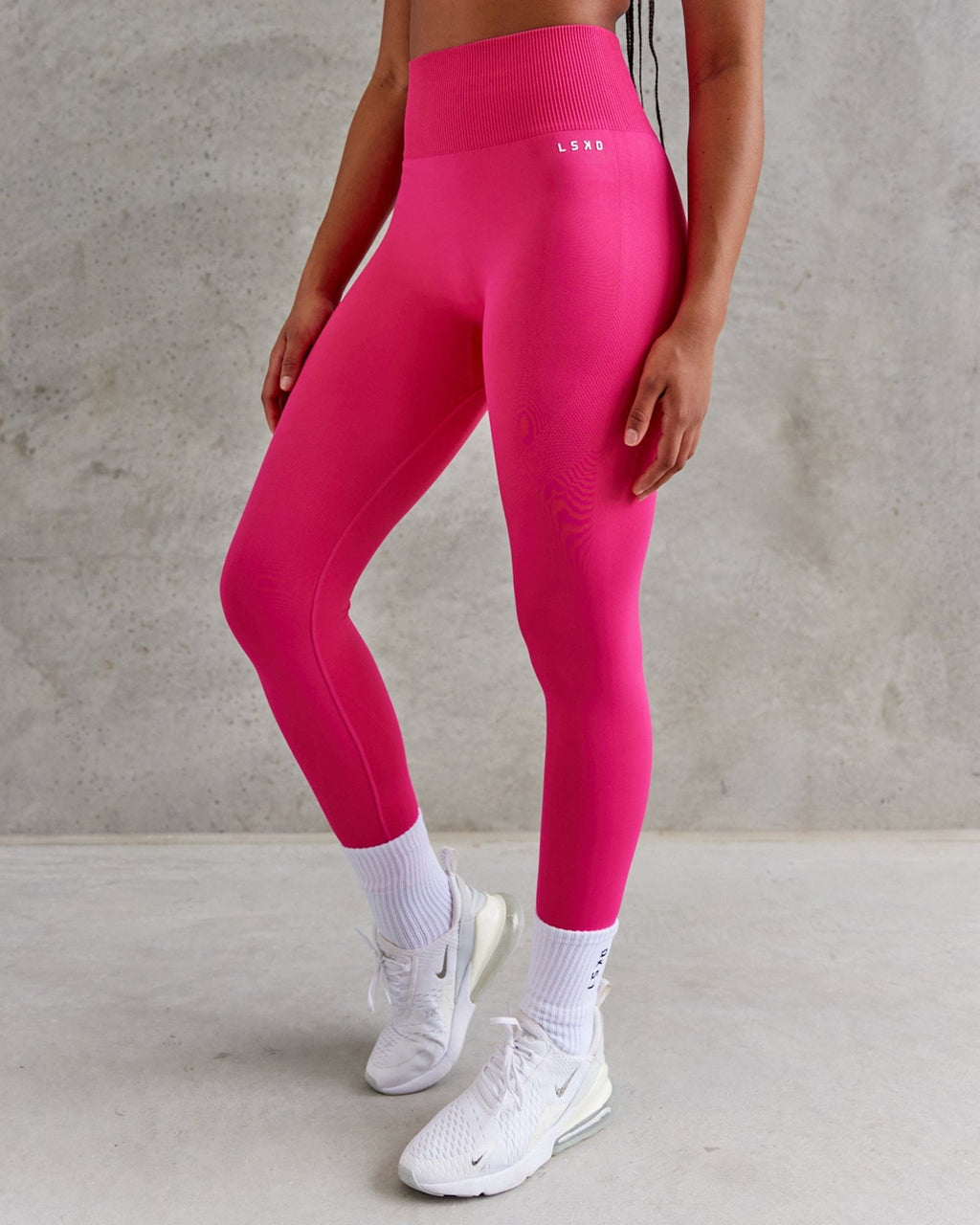 Model wearing Limitless Seamless Full Length Tight - Magenta
