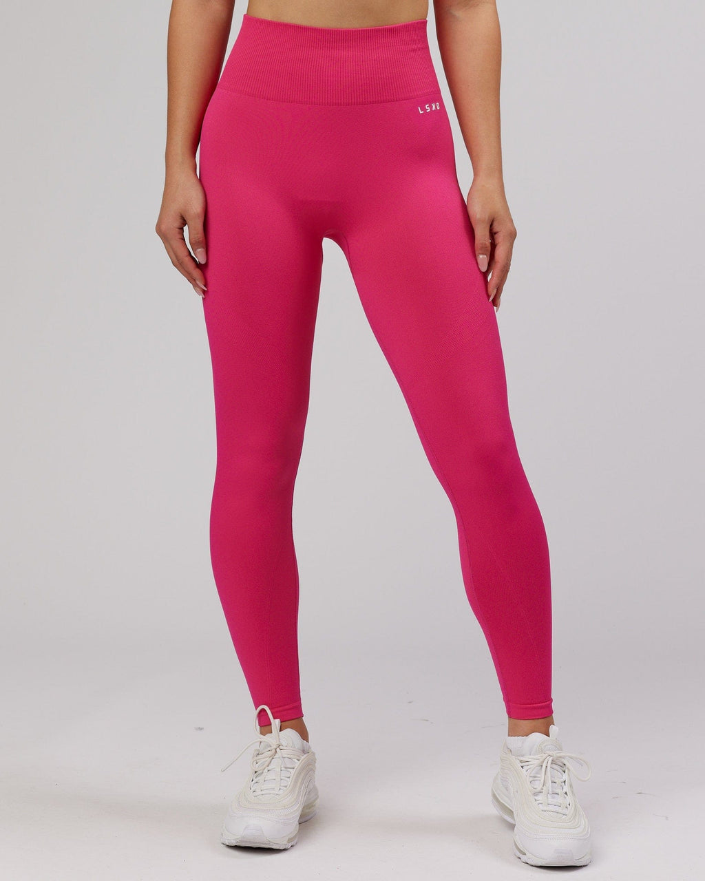 Model wearing Limitless Seamless Full Length Tight - Magenta