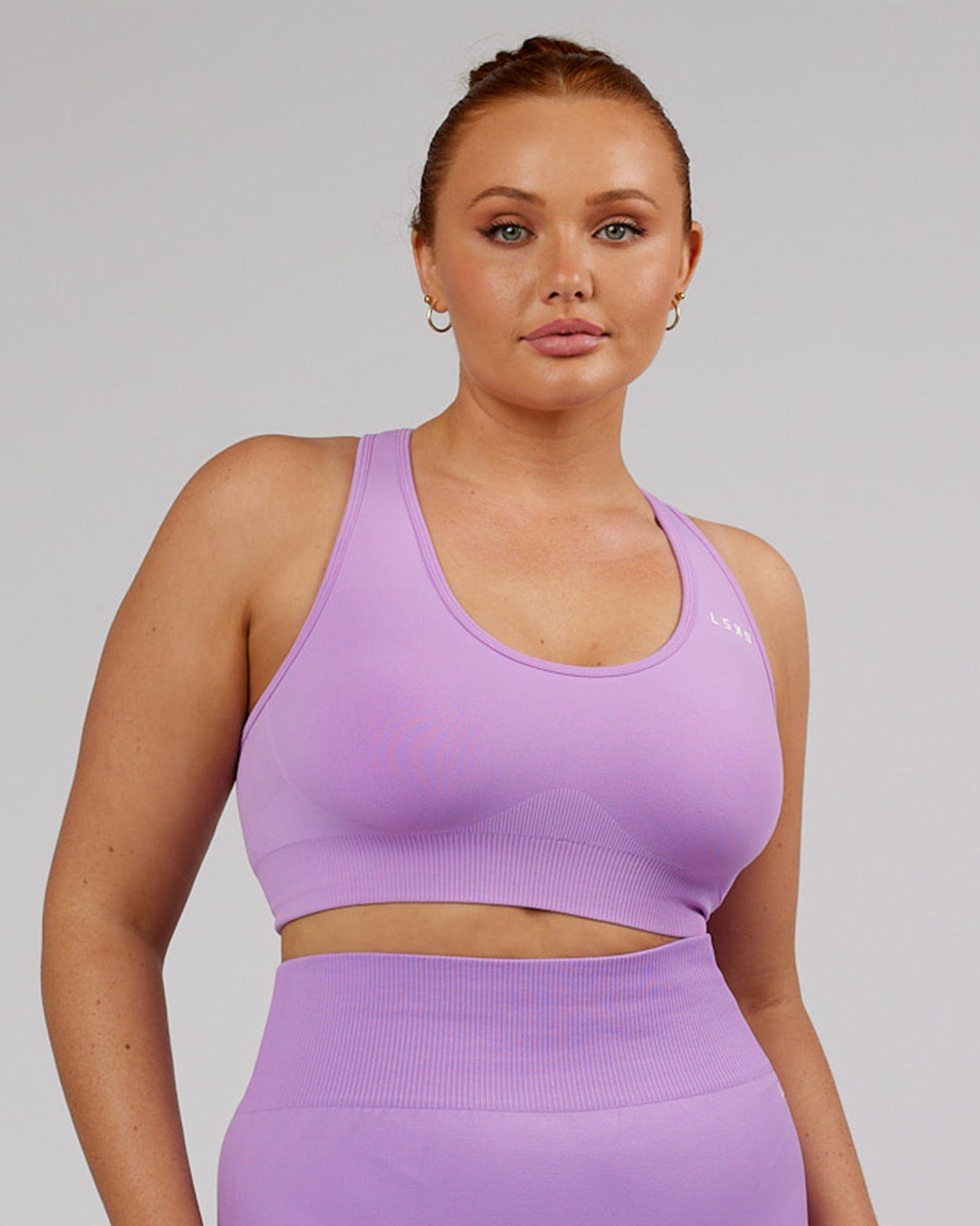 Model wearing Limitless Seamless Sports Bra - Lilac