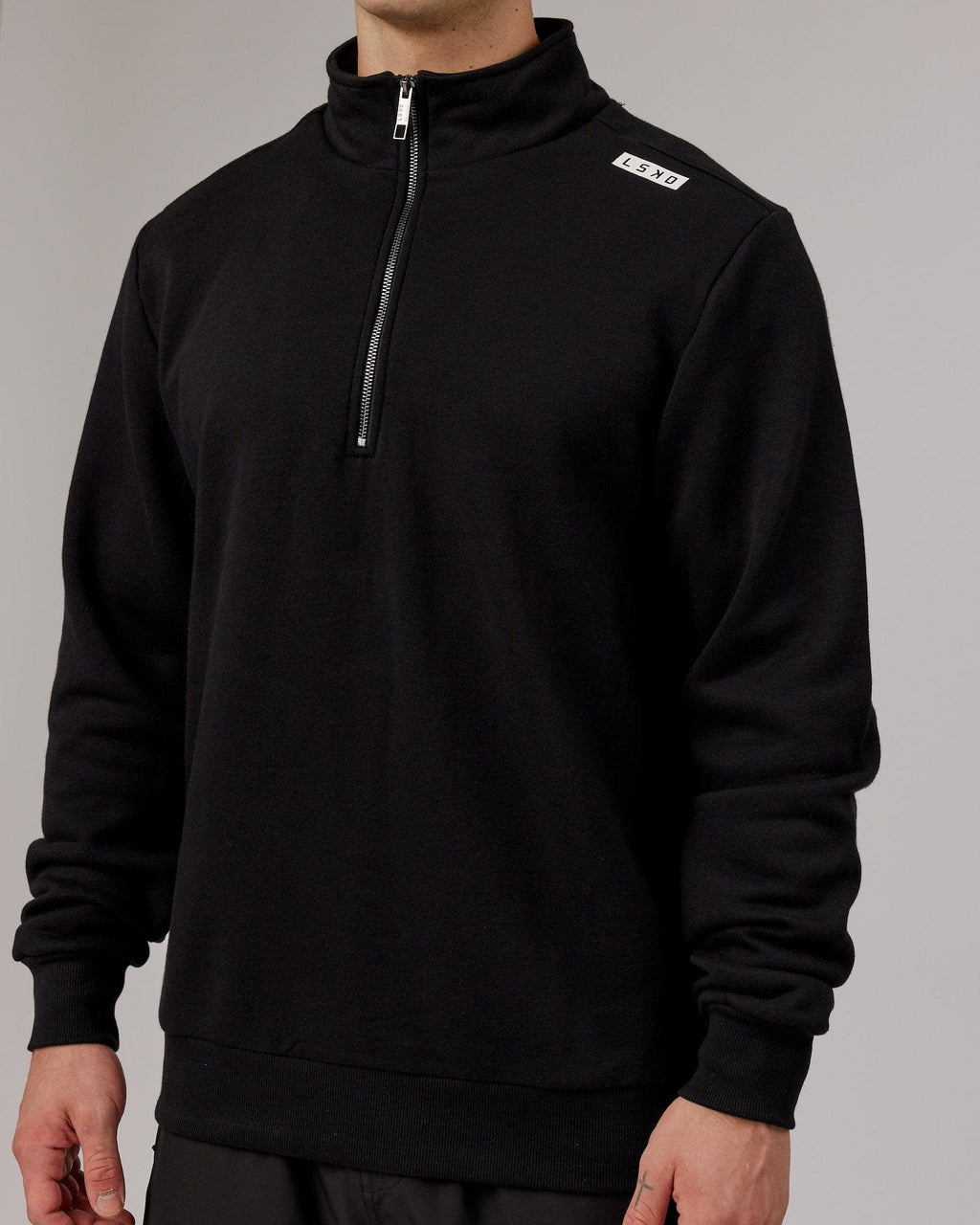 Model wearing Victory 1/4 Zip Sweater Oversize - Black