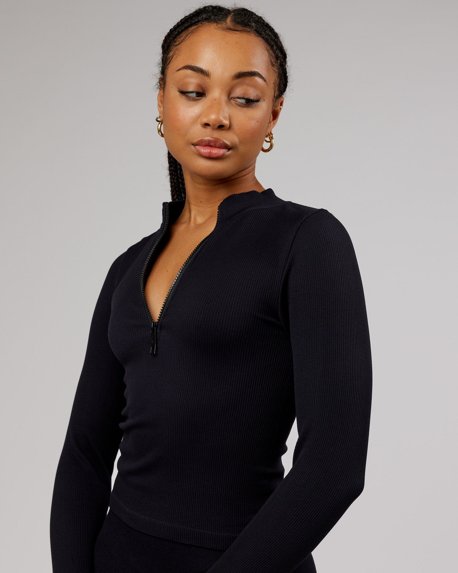 Model wearing Minimal 1/4 Zip LS Top - Black