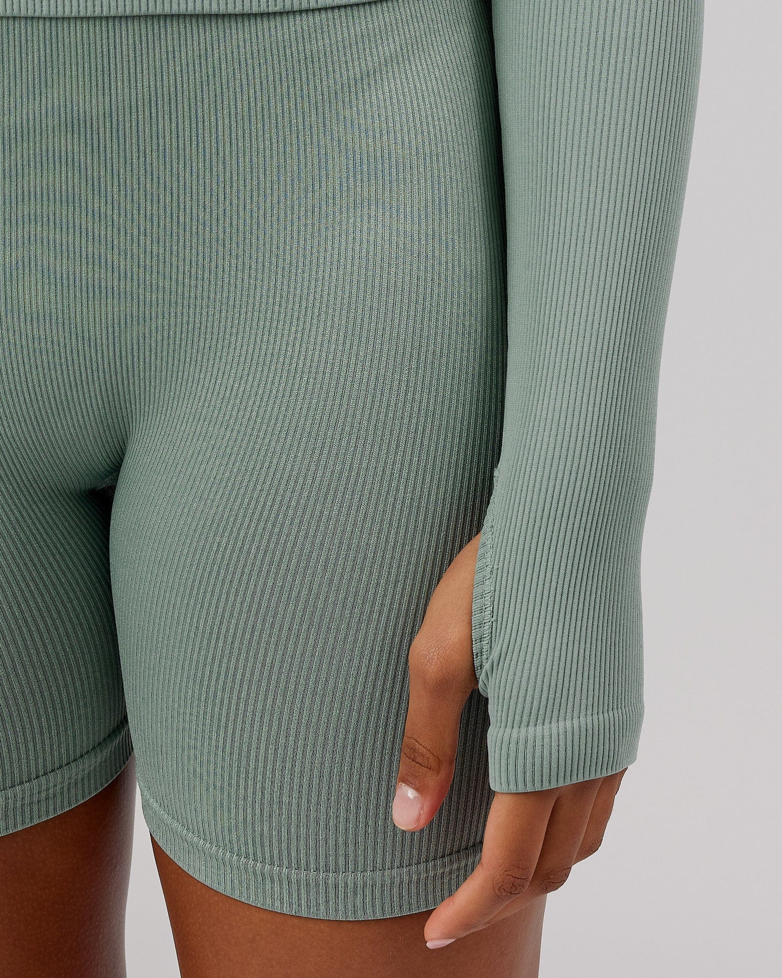 Model wearing Minimal 1/4 Zip LS Top - Frost