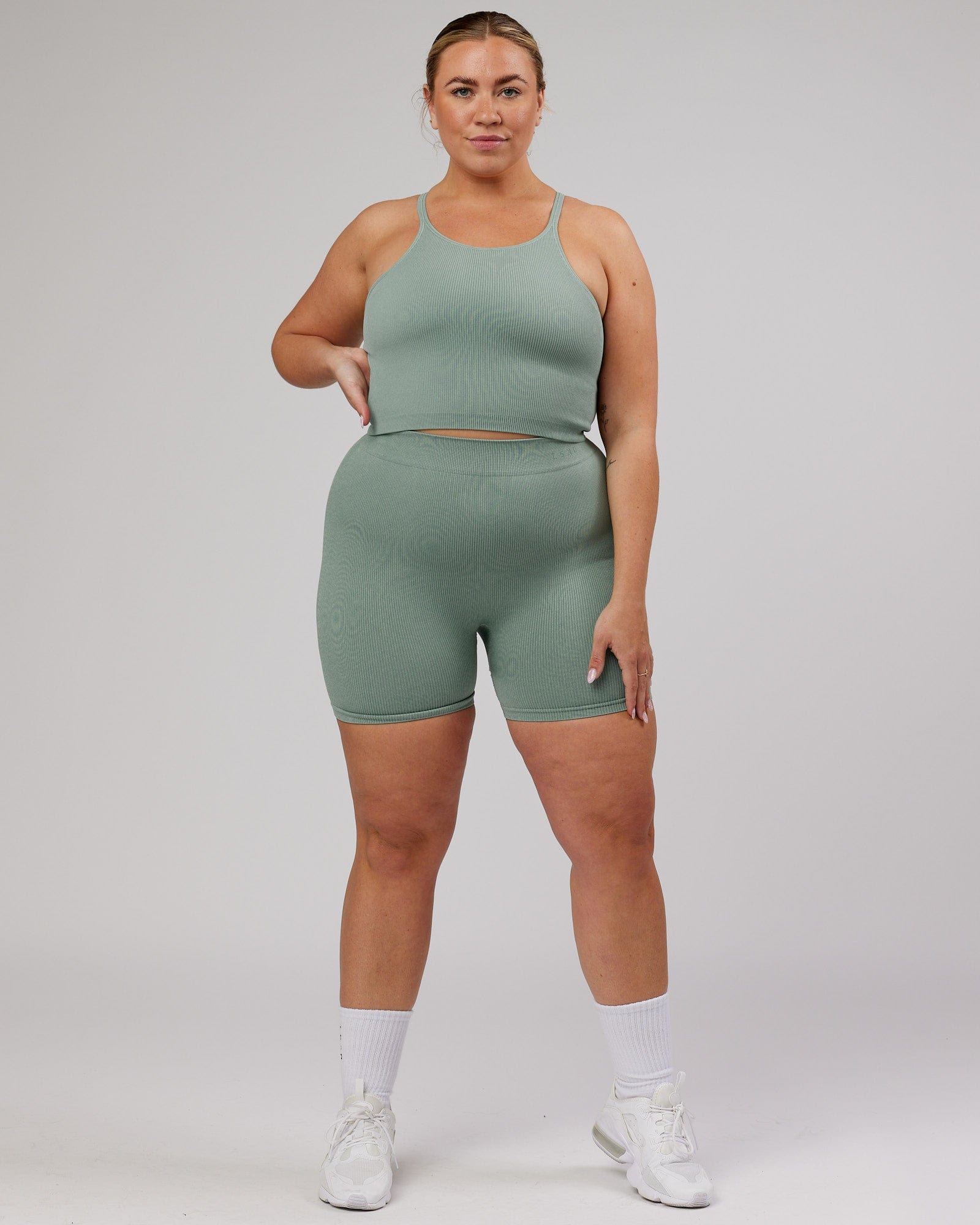 Model wearing Minimal Ribbed Seamless Shorts - Frost