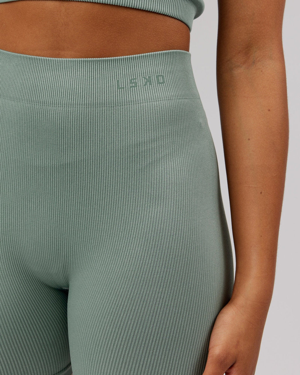 Model wearing Minimal Ribbed Seamless Shorts - Frost